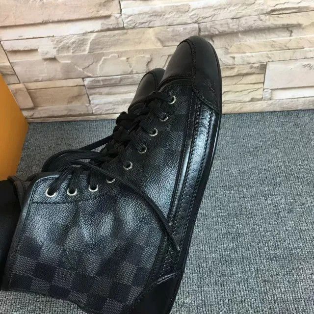 Louis Vuitton Louis Vuitton Black High-Top Fashion Sneakers -2508 Size US 8 / EU 41 - 7 Thumbnail