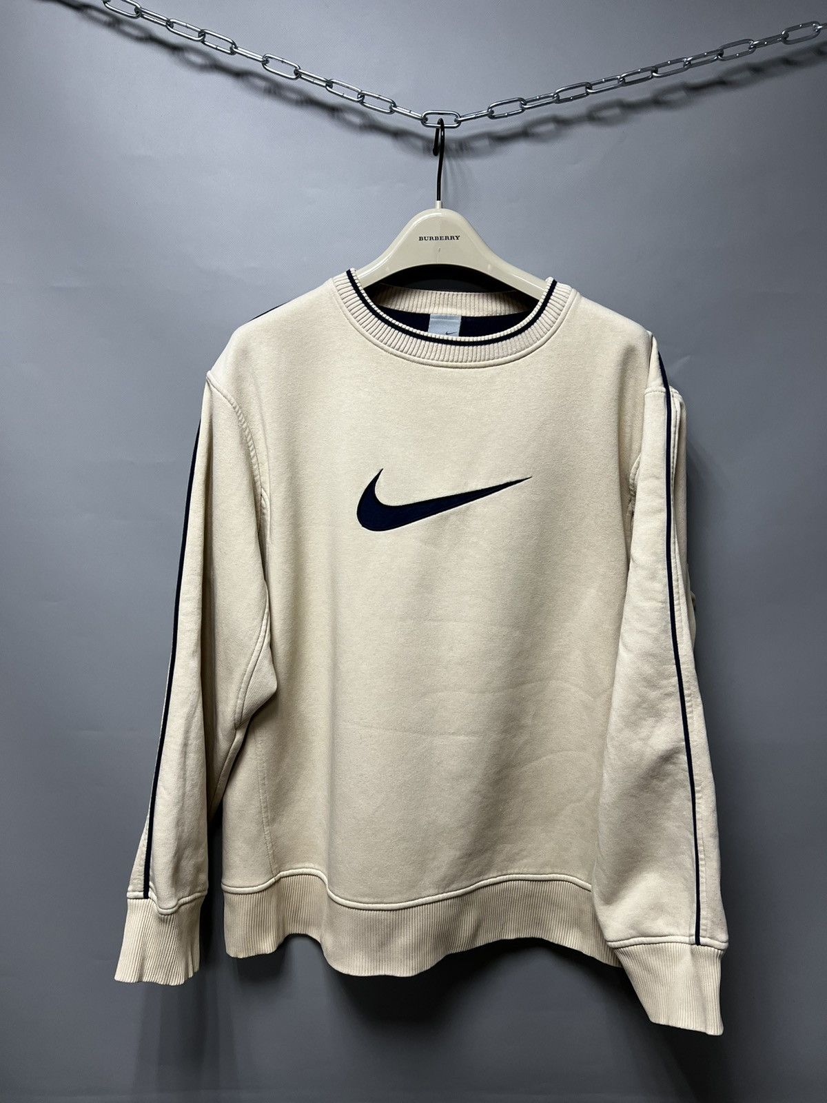 Nike Vintage Nike Beige Sweatshirt Cream Y2K Big logo Size US L / EU 52-54 / 3 - 1 Thumbnail