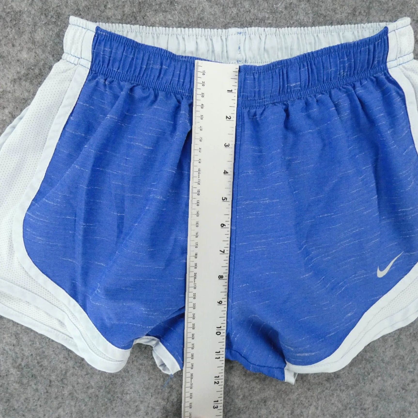 Nike Nike Shorts Womens Medium Blue White Lined Elastic Waist Running Dri-Fit Size 26" / US 2 / IT 38 - 6 Thumbnail