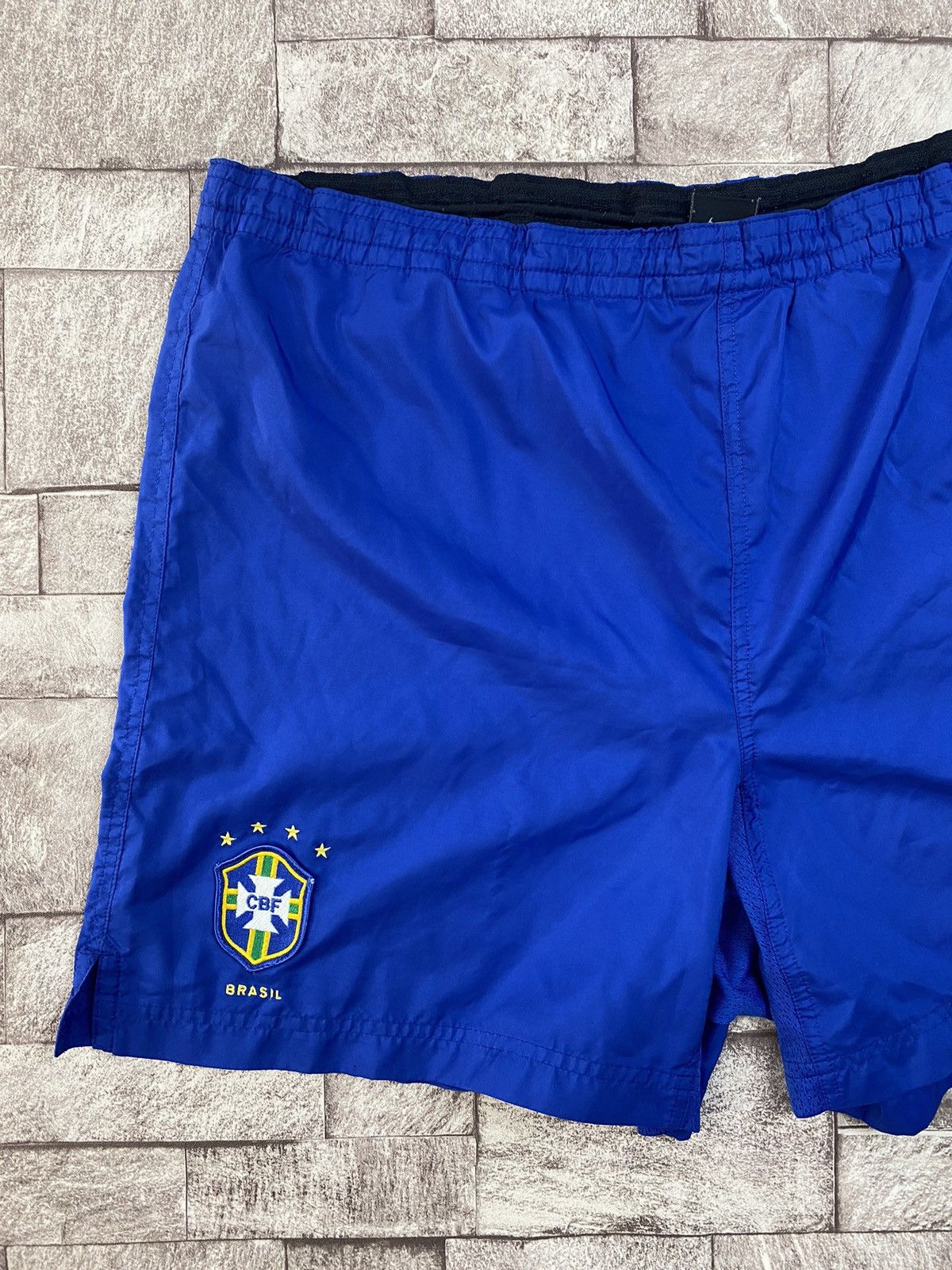 Nike × Vintage BRASIL 2000 2002 HOME FOOTBALL SOCCER SHORTS NIKE Size US 36 / EU 52 - 8 Thumbnail
