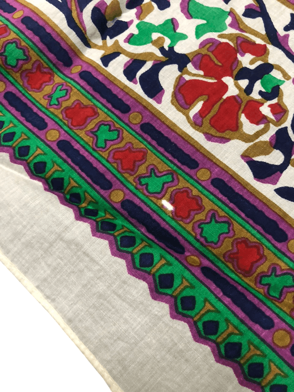 Yves Saint Laurent Vintage Yves Saint Laurent Cotton Shawl Scarf Flowers Design Size ONE SIZE - 4 Thumbnail