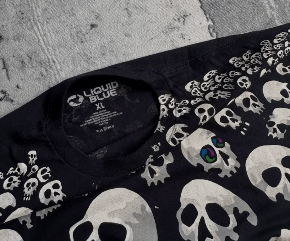 Japanese Brand Y2K Vintage Skull Print Oversize T-shirt Size US S / EU 44-46 / 1 - 8 Thumbnail