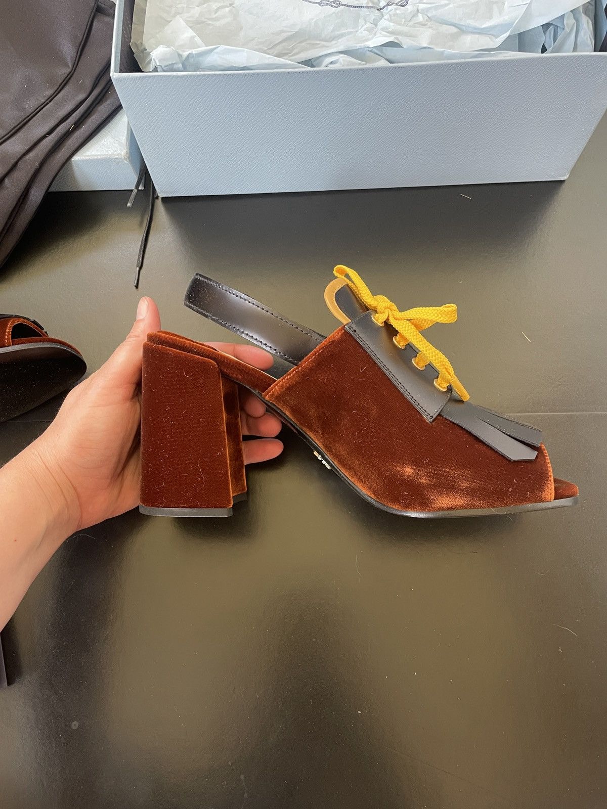 Prada Prada Velvet shoes size 40 Size US 10 / IT 40 - 9 Thumbnail