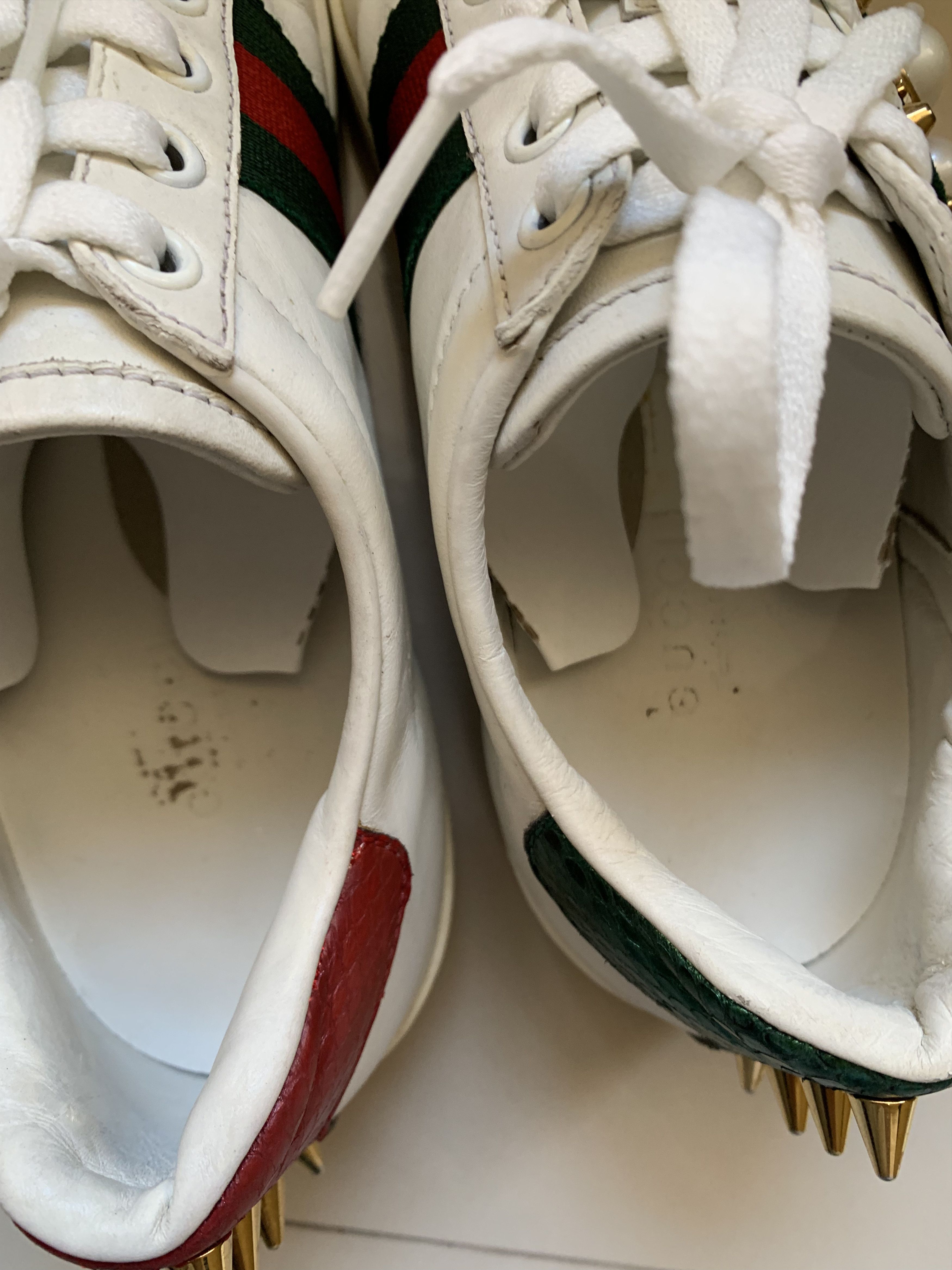 Gucci Gucci White Leather Pearl Studded Ace Low Sneakers EU 35 Size US 5 / IT 35 - 8 Thumbnail