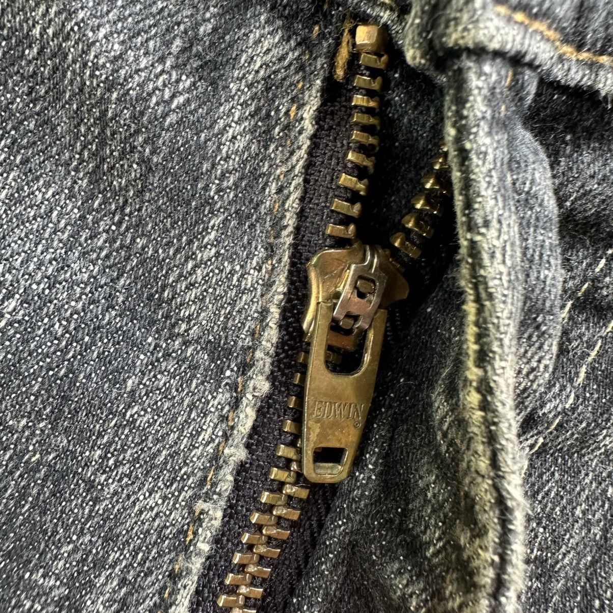 Japanese Brand Vintage Edwin Faded Black Distressed Denim Jean Pant W37 Size US 37 - 5 Thumbnail
