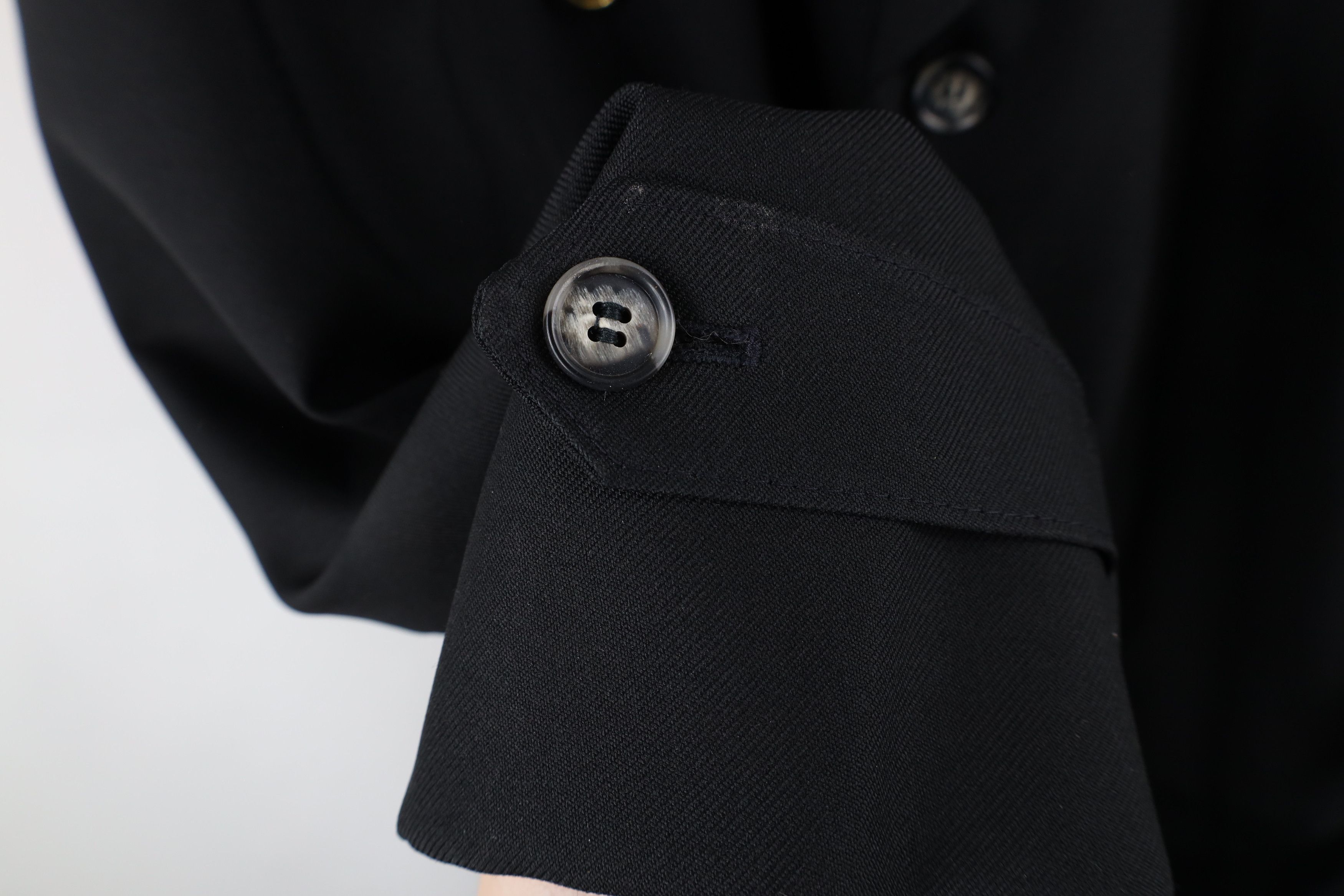 Vintage Vintage 90s Streetwear Blend Belted Trench Coat Jacket Black Size US L / EU 52-54 / 3 - 8 Thumbnail