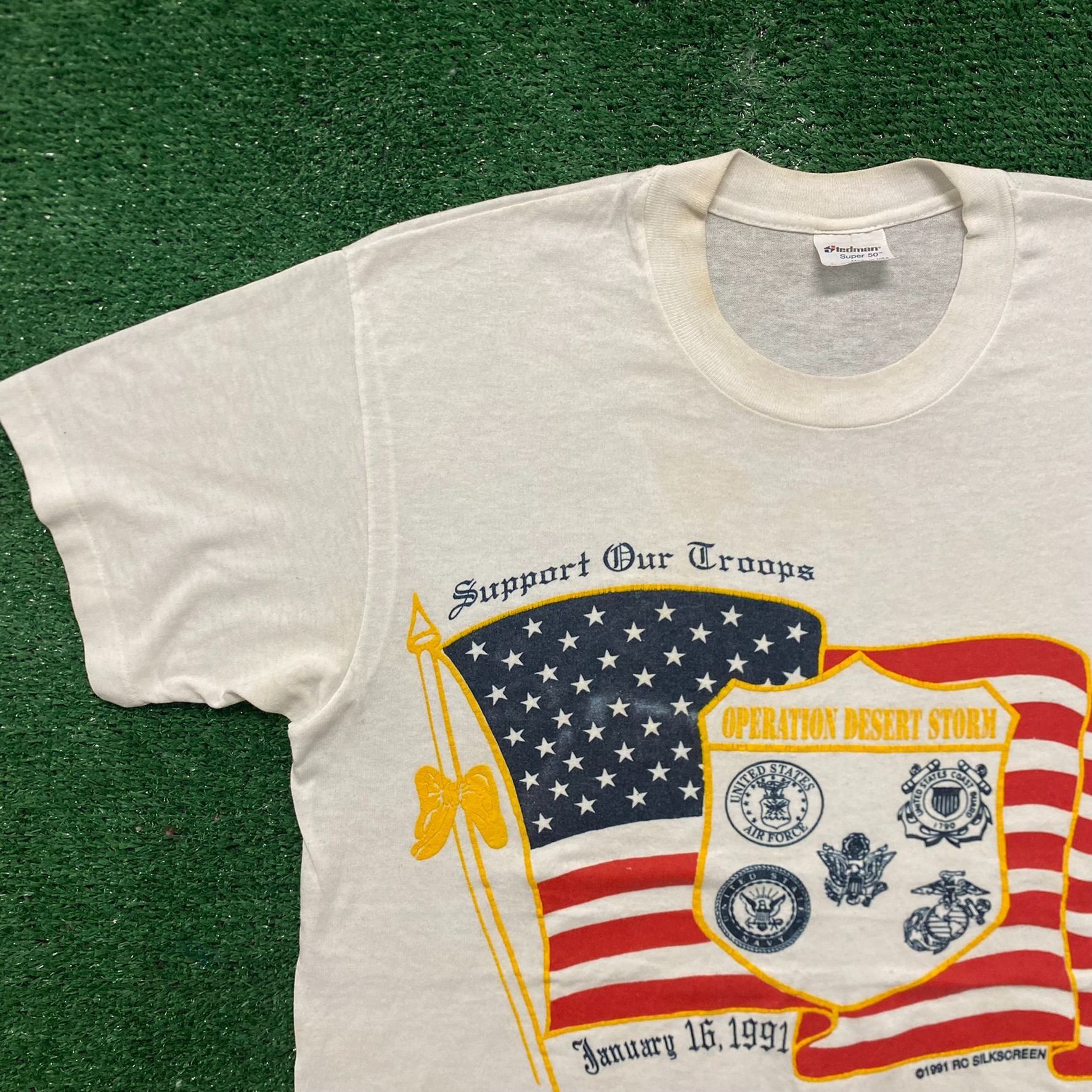 Vintage Desert Storm Tee Vintage 90s Army Military USA Shirt Size US L / EU 52-54 / 3 - 2 Thumbnail