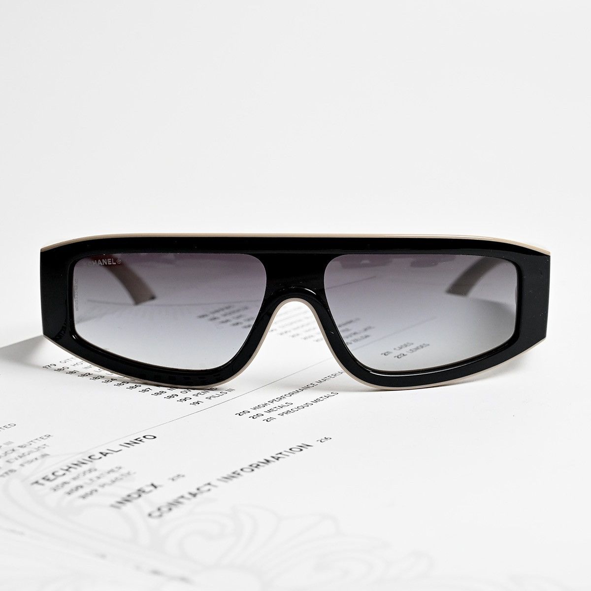 Chanel CHANEL 0CH6057 SUNGLASSES Size ONE SIZE - 3 Thumbnail