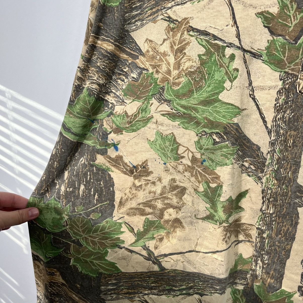 Vintage Vintage 1980s Red Head Single Stitch Camo Camouflage T-Shirt Size US XL / EU 56 / 4 - 6 Thumbnail
