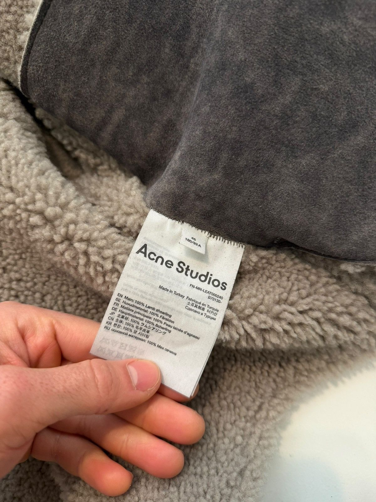 Acne Studios $3100 Gray Paneled French Lamb Shearling Jacket Size US S / EU 44-46 / 1 - 10 Thumbnail