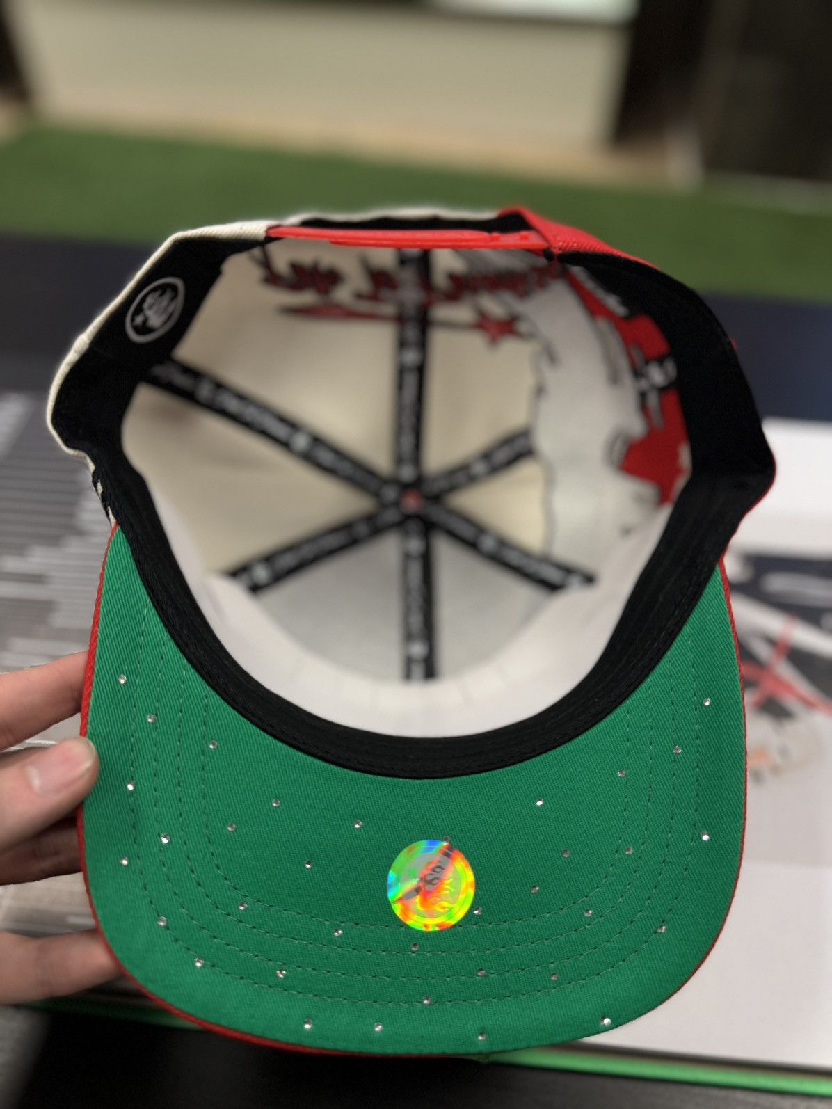 HELLSTAR Hellstar Adjustable SnapBack Hat “Air Brush” (NEW) Size ONE SIZE - 9 Thumbnail