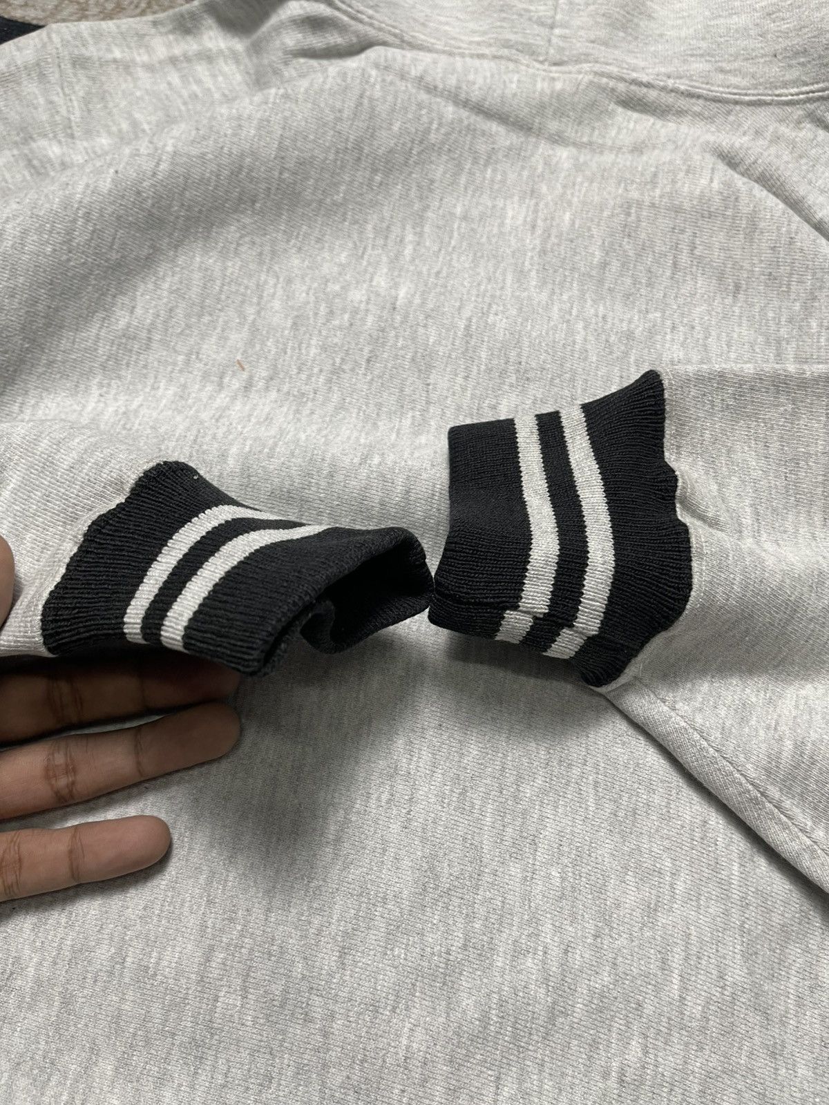 Champion 90s CHAMPION REVERSE WEAVE SPELLOUT HOODIE Size US M / EU 48-50 / 2 - 14 Thumbnail