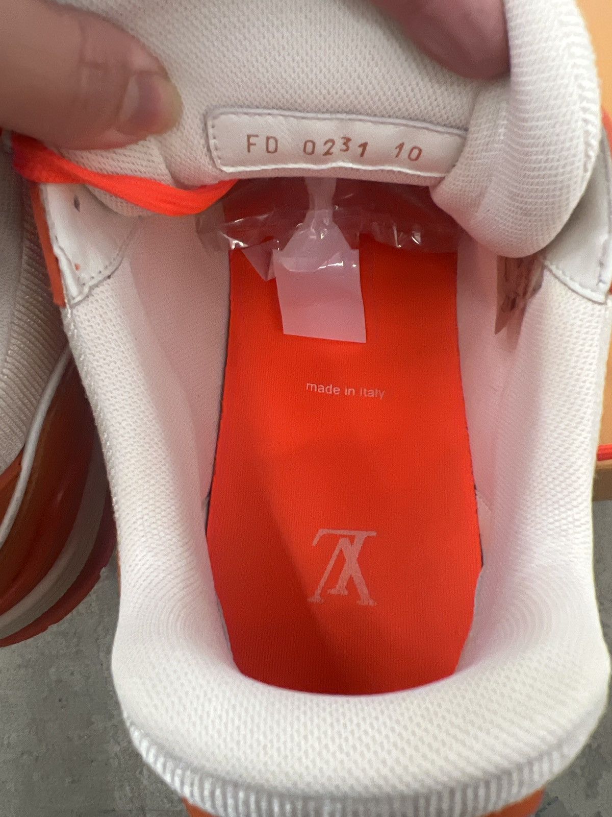 Louis Vuitton Louis Vuitton Monogram Trainer Orange/White Size US 10 / EU 43 - 7 Thumbnail