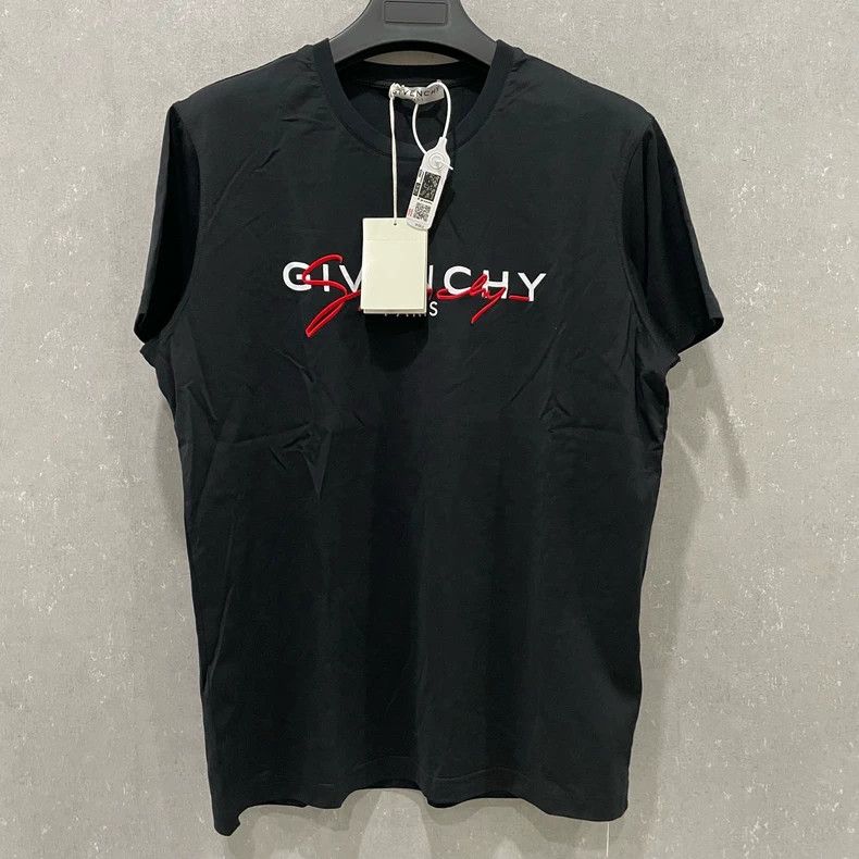 Givenchy Red Logo Print Short Sleeve T-shirt - dmc