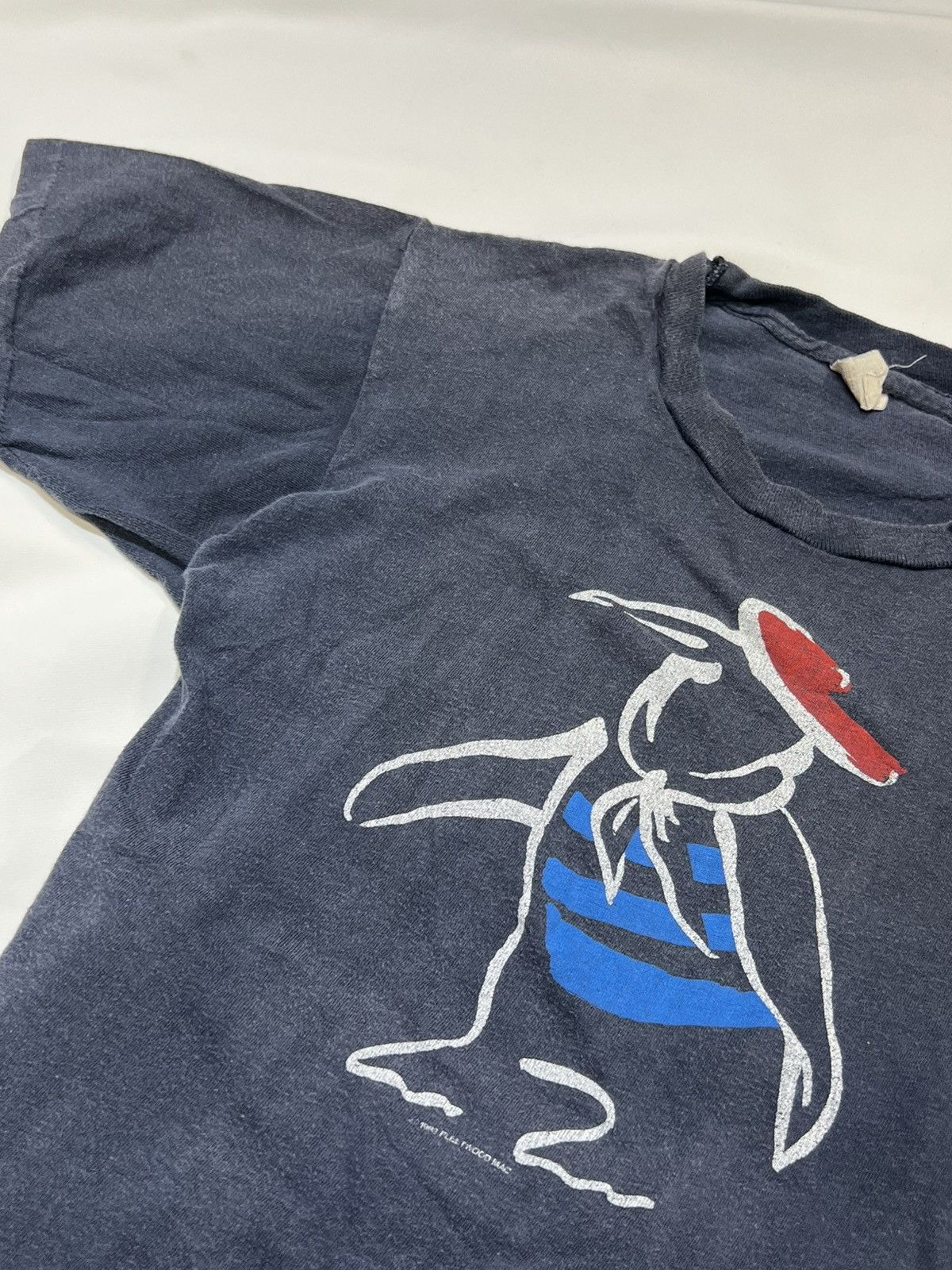 Vintage Vintage 1982 Fleetwood Mac Mirage Tour Penguin T-Shirt Size S / US 4 / IT 40 - 13 Thumbnail