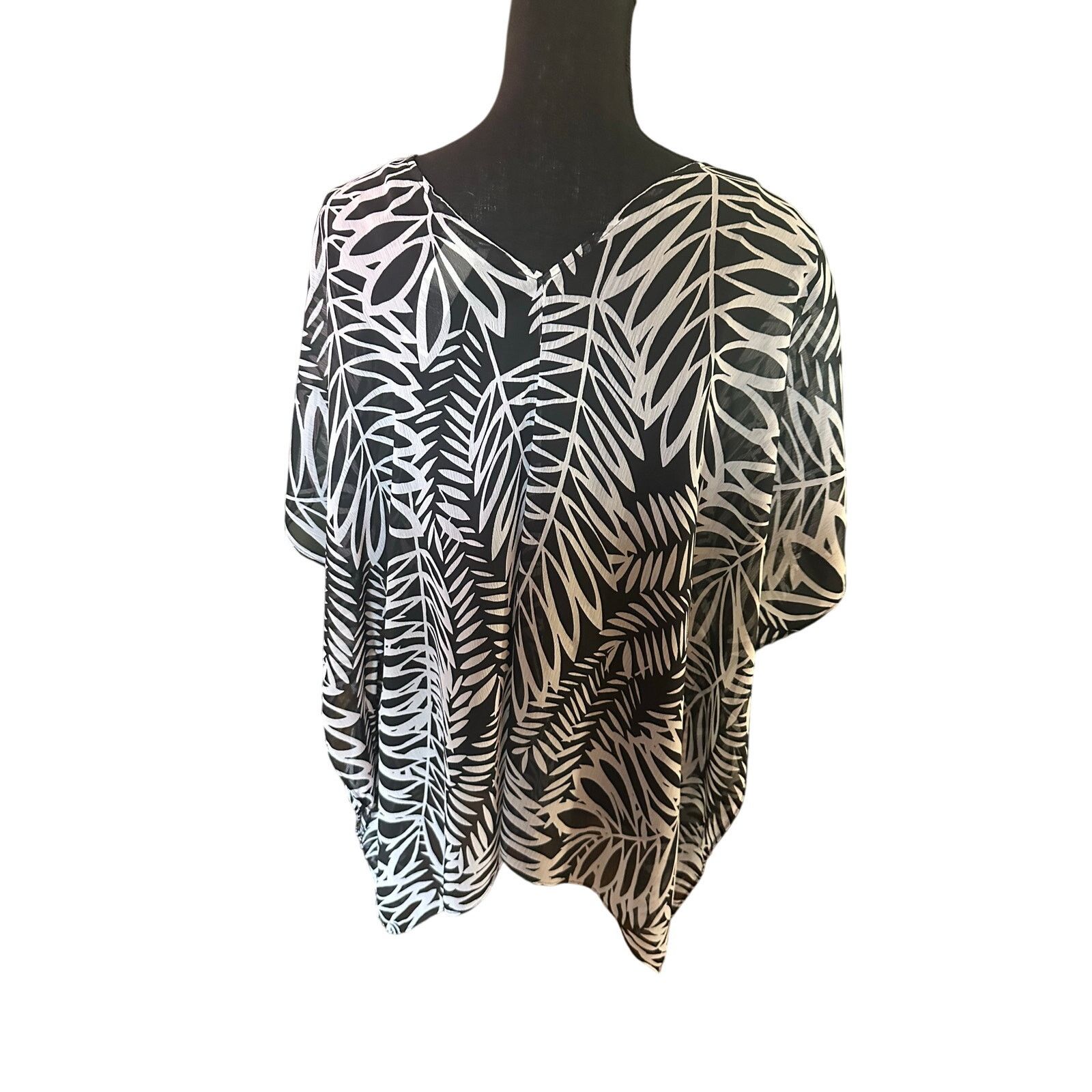 NYDJ NYDJ Women’s Billowy Split Neck Blouse – Size M Size M / US 6-8 / IT 42-44 - 4 Thumbnail