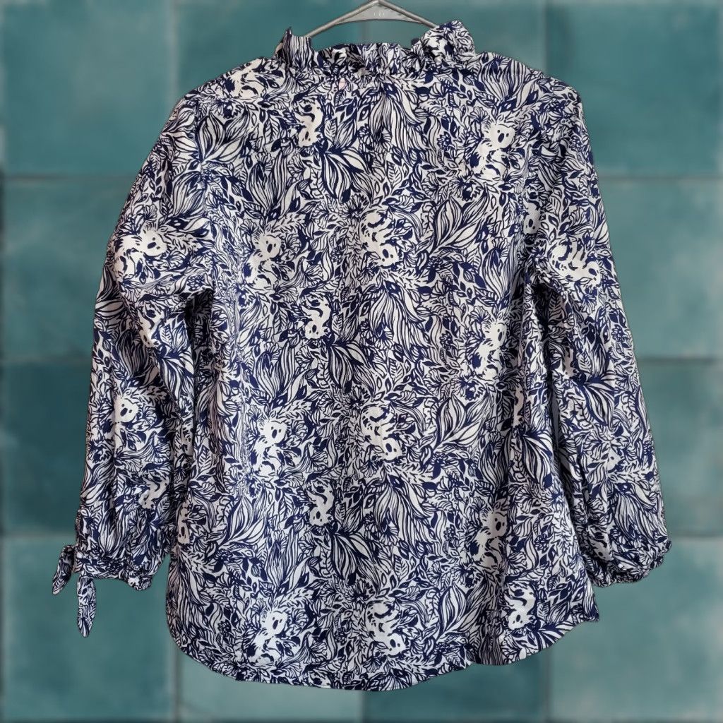 Lilly Pulitzer VINTAGE Lilly Pulitzer Top Women S Sherida High Tide Navy GDay Mate Koala Print Popover Size S / US 4 / IT 40 - 1 Thumbnail