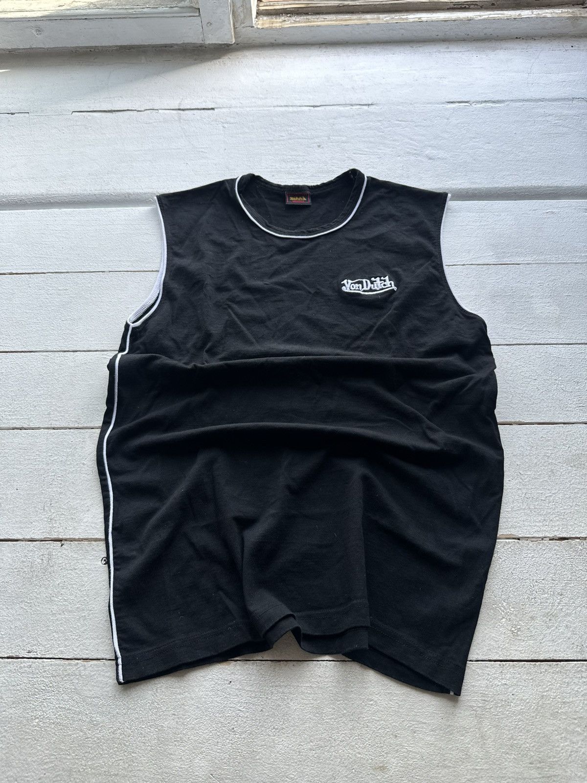 🚨Y2K VON DUTCH BLACK TANK Y2K distressed style tee