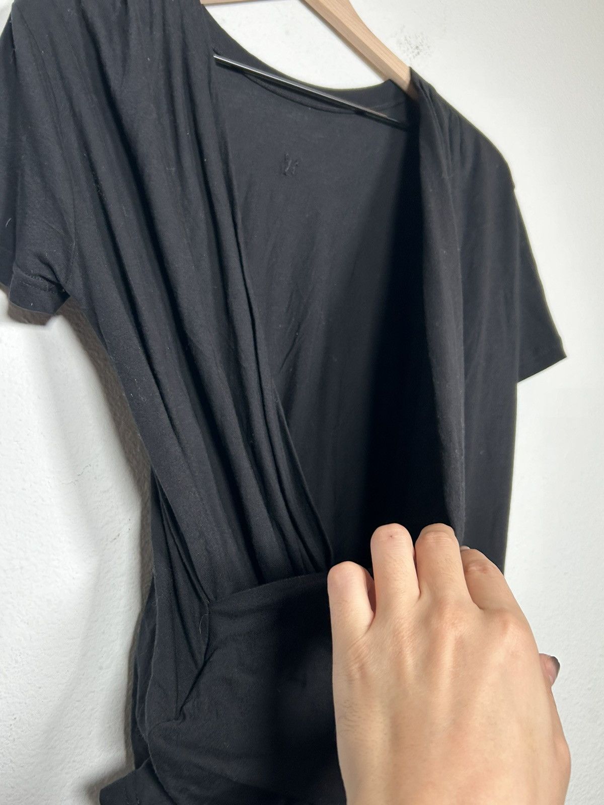 Givenchy NWT! SS24 Drape Crossover V-Neck Tee Size US XS / EU 42 / 0 - 3 Thumbnail