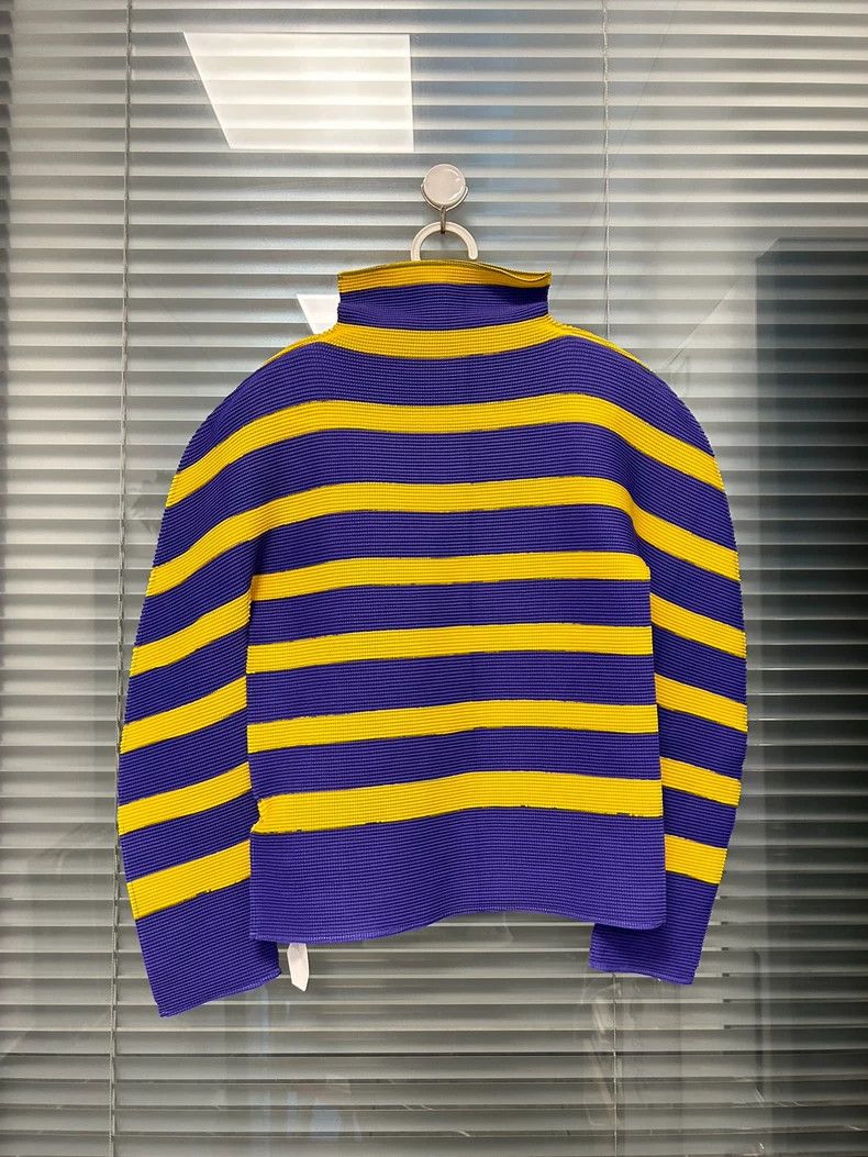Issey Miyake issey miyake size:one size Pleated striped coat 2506-Nexta Size US XXS / EU 40 - 2 Thumbnail