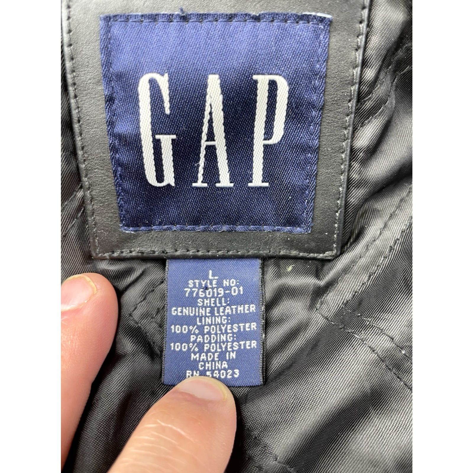 Gap VINTAGE Gap Leather Black Bomber Jacket L Men Full Zip Thick Lined Quilted Biker 90s Mens Size US L / EU 52-54 / 3 - 3 Thumbnail