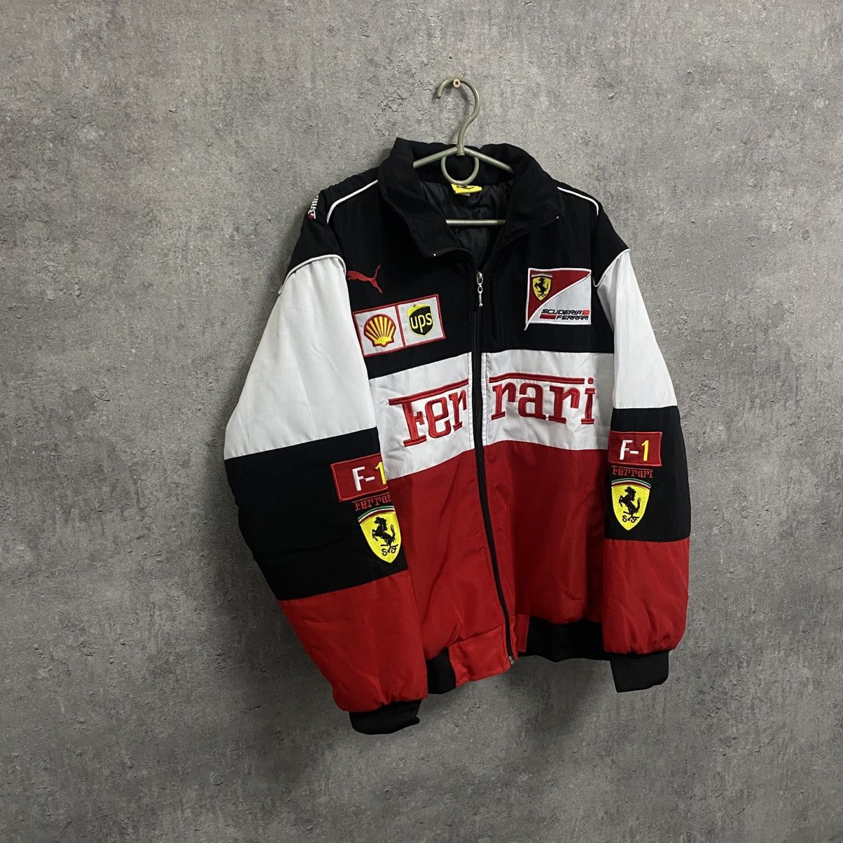 Ferrari Vintage Ferrari Jacket Puma F-1 Size US M / EU 48-50 / 2 - 4 Thumbnail
