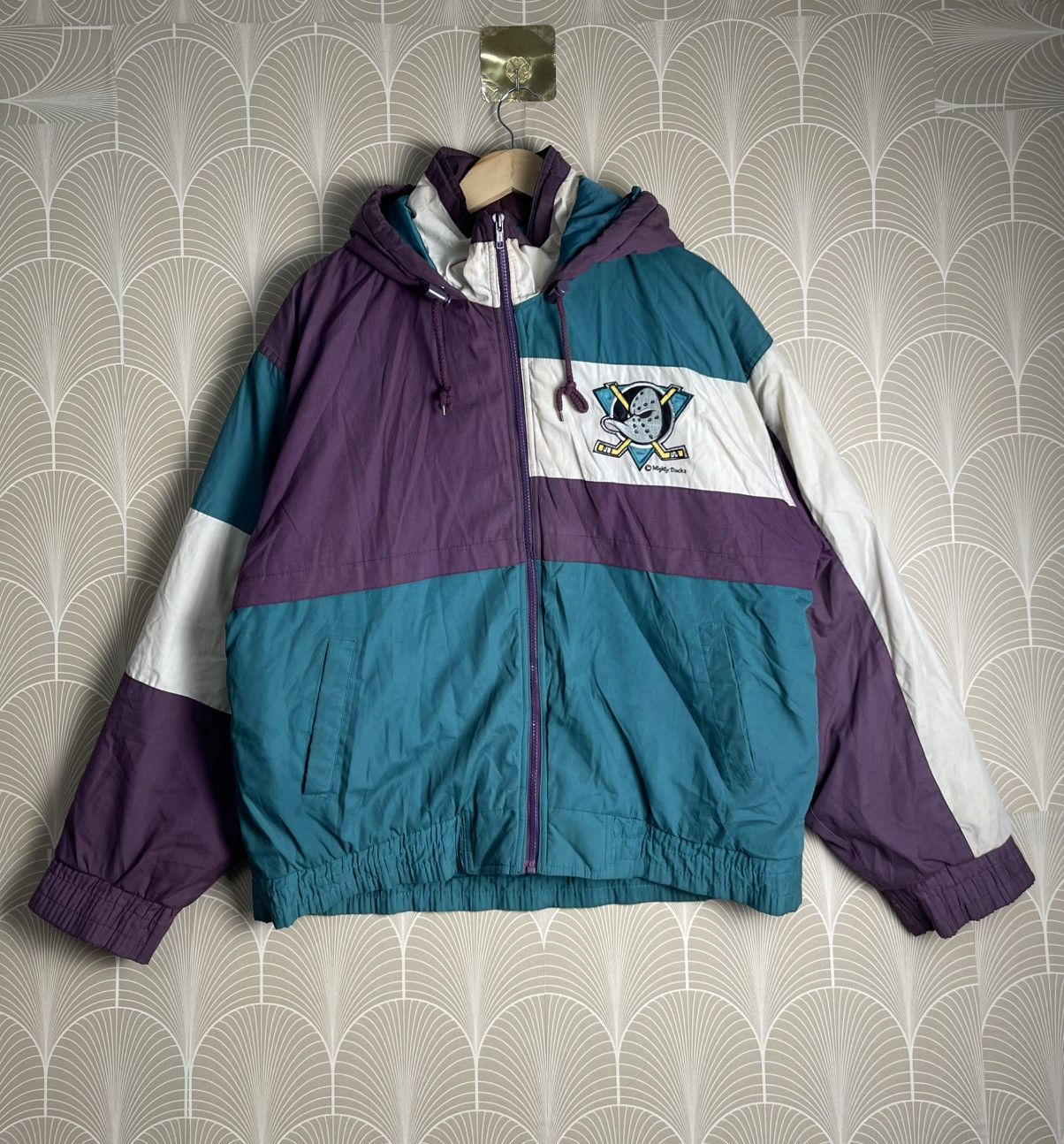 NHL 90s THE MIGHTY DUCKS HOODIE ZIPPER JACKET RARE Size US M / EU 48-50 / 2 - 1 Thumbnail