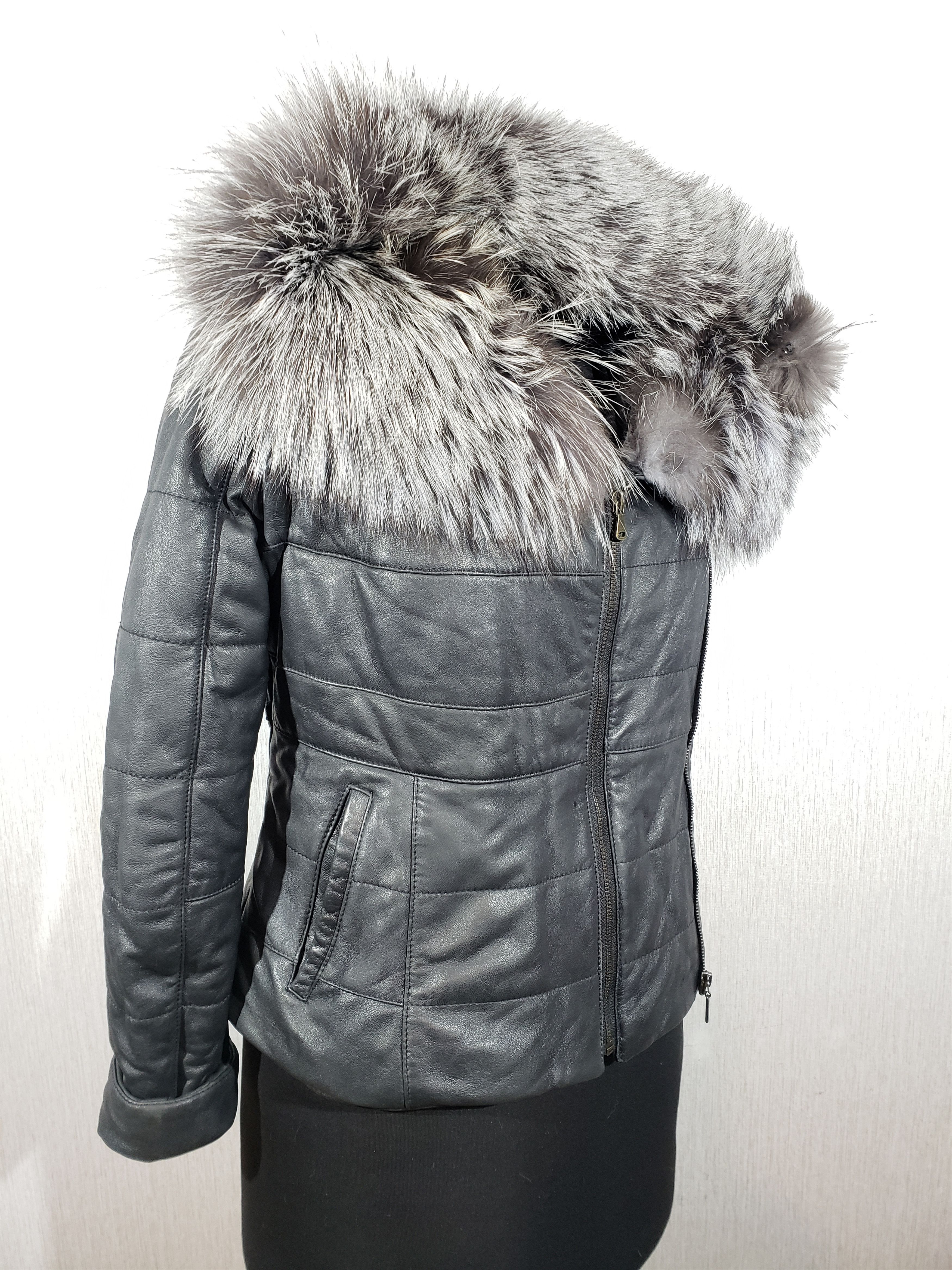 Uniqlo Black women's leather jacket with a hood. Size M / US 6-8 / IT 42-44 - 3 Thumbnail
