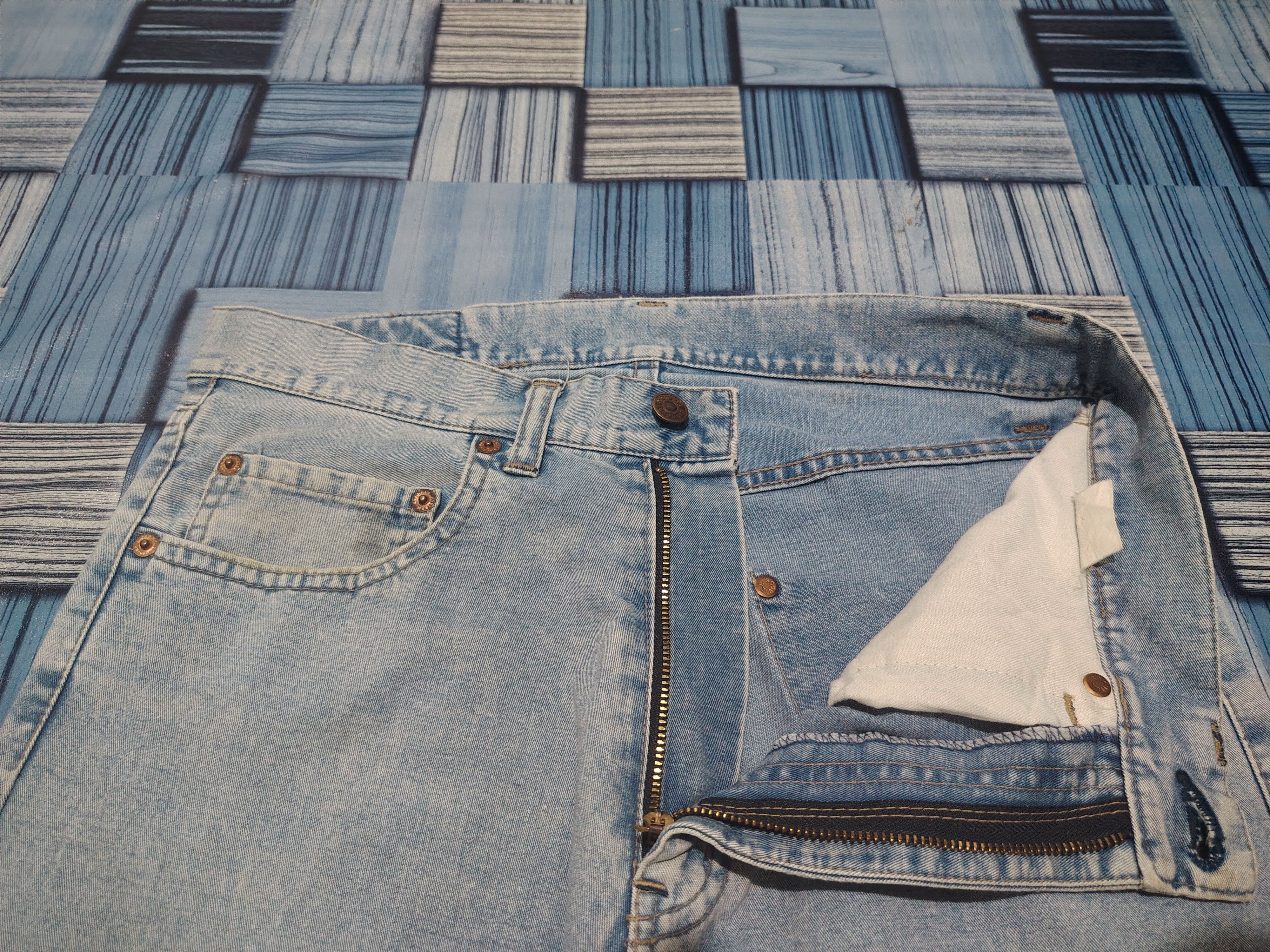 Hysteric Glamour Japanese Hysteric Glamour KinkyJeans Distressed Denim Size US 29 - 5 Thumbnail