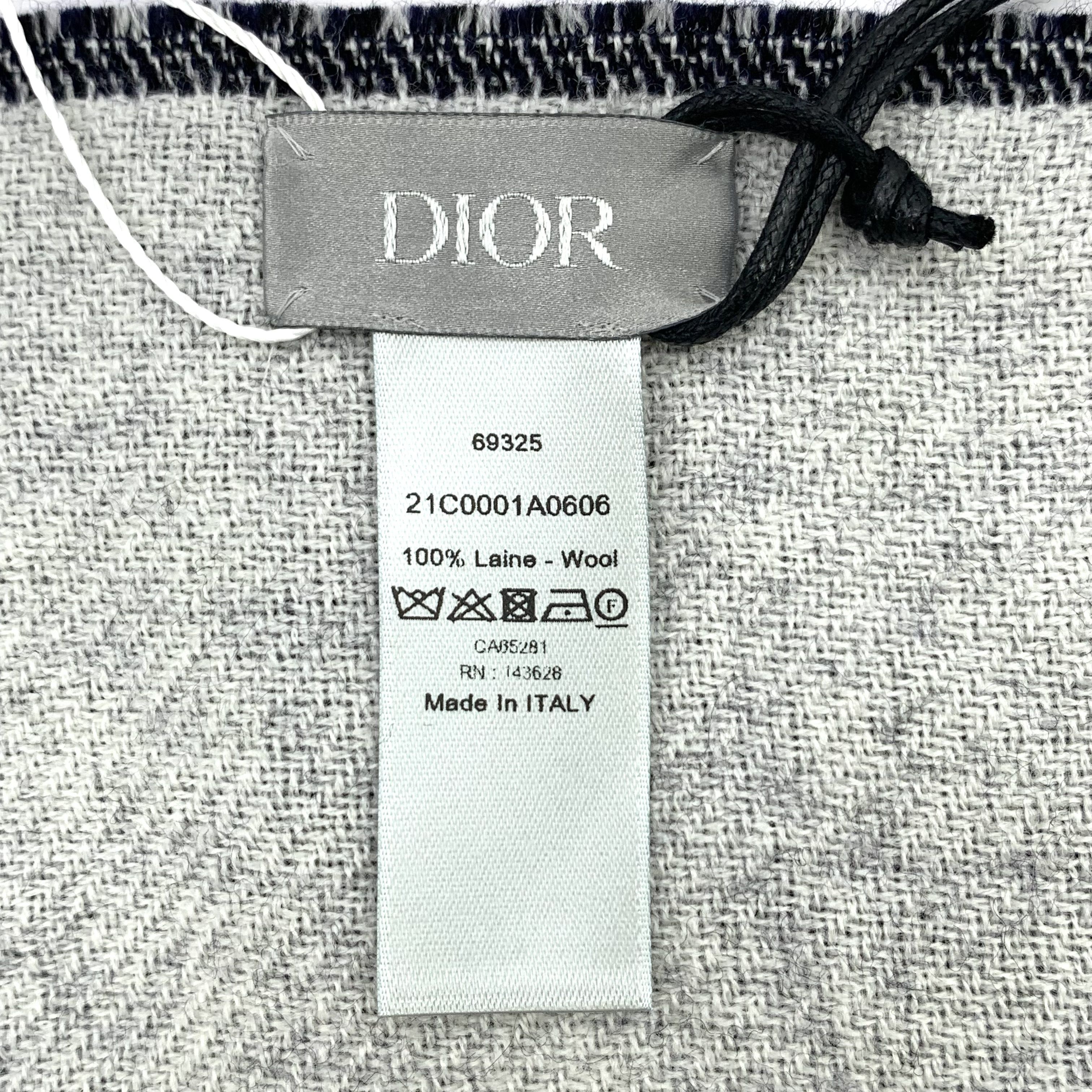 Dior Dior Dark Blue CD Wool Fringe Scarf (45×190cm) Size ONE SIZE - 2 Thumbnail