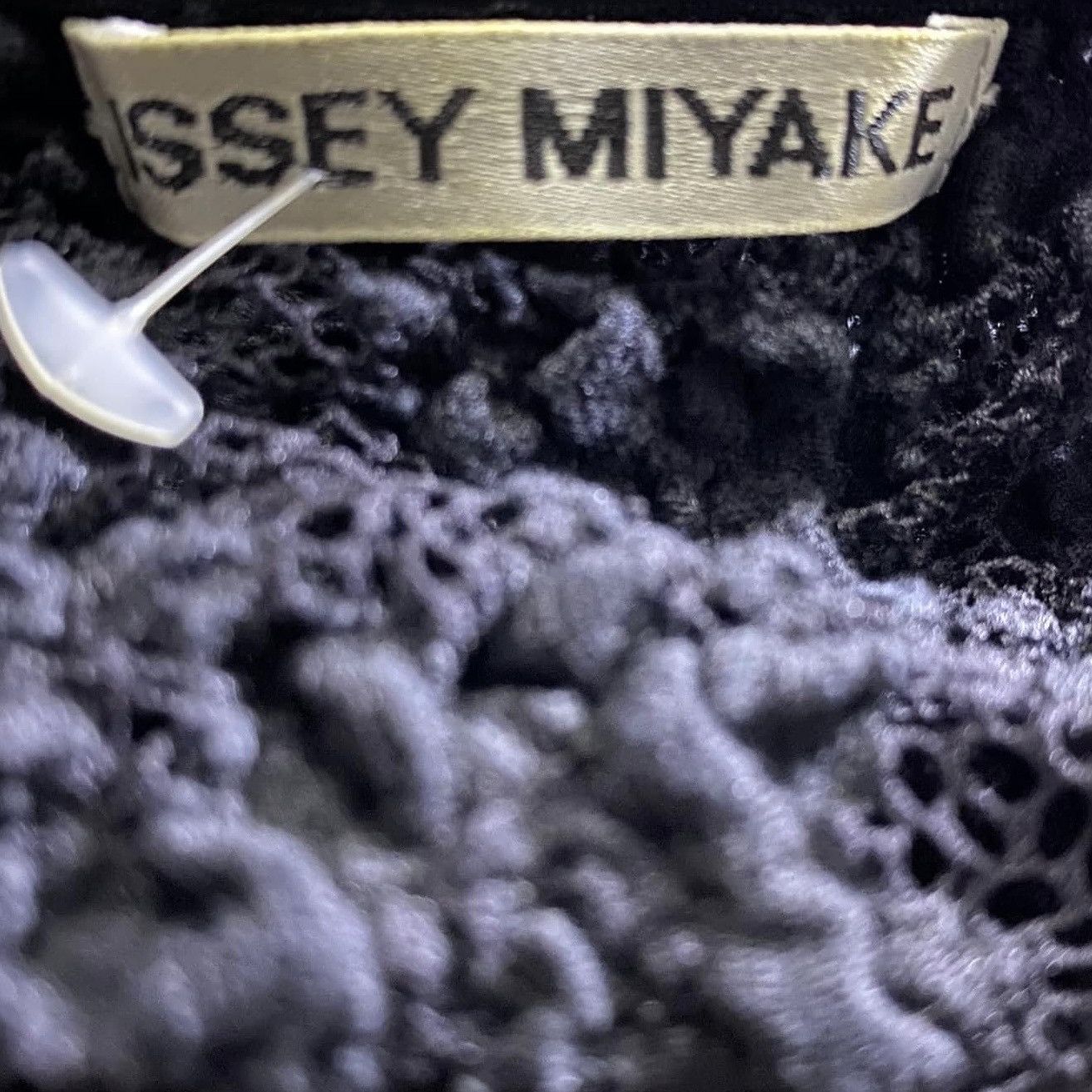 Issey Miyake Fall05 Cauliflower Net Blouse Size M / US 6-8 / IT 42-44 - 5 Thumbnail