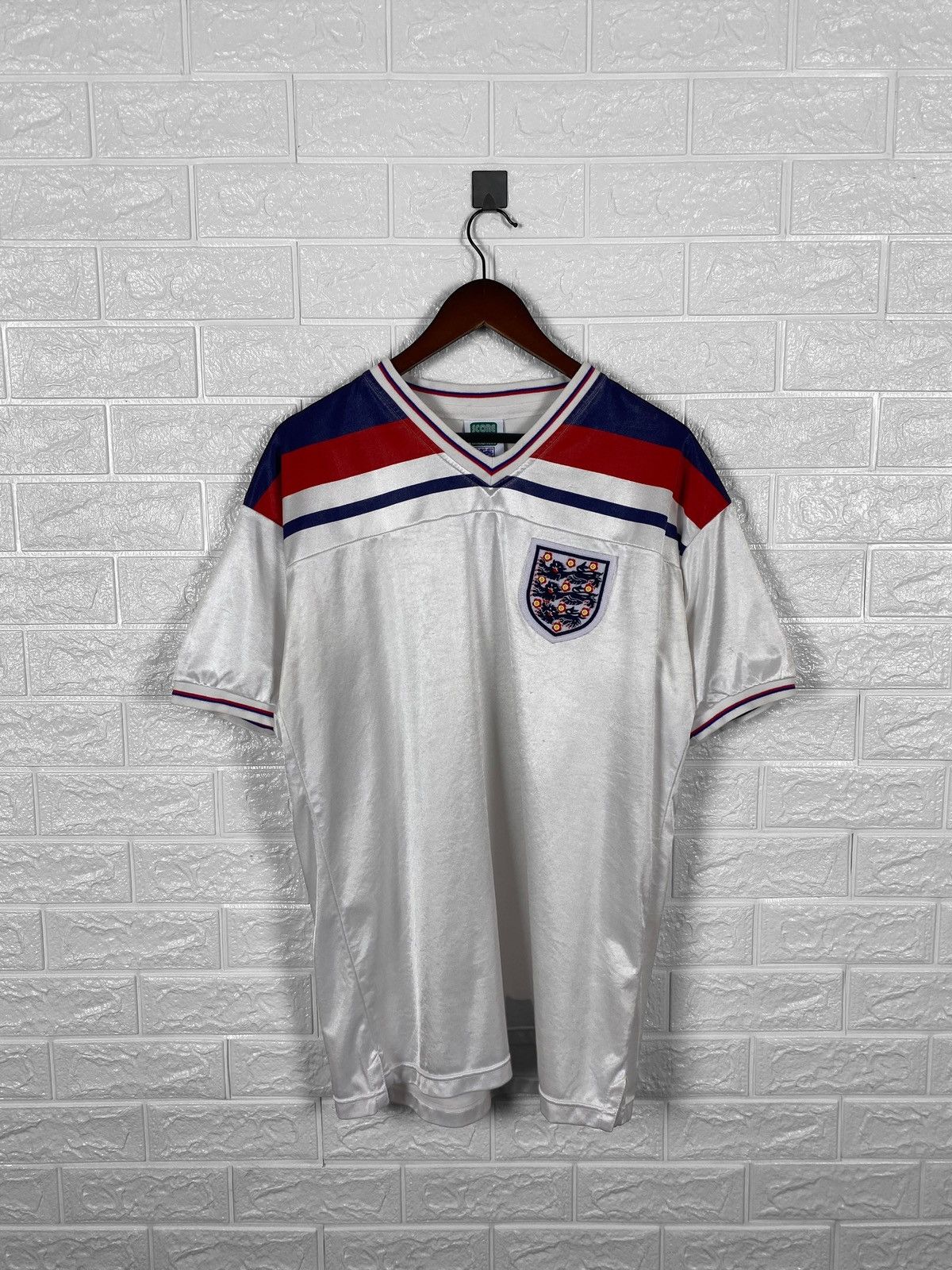 Pre-owned Jersey X Soccer Jersey Score Draw England 1980 1993 National Team Soccer Jersey In White
