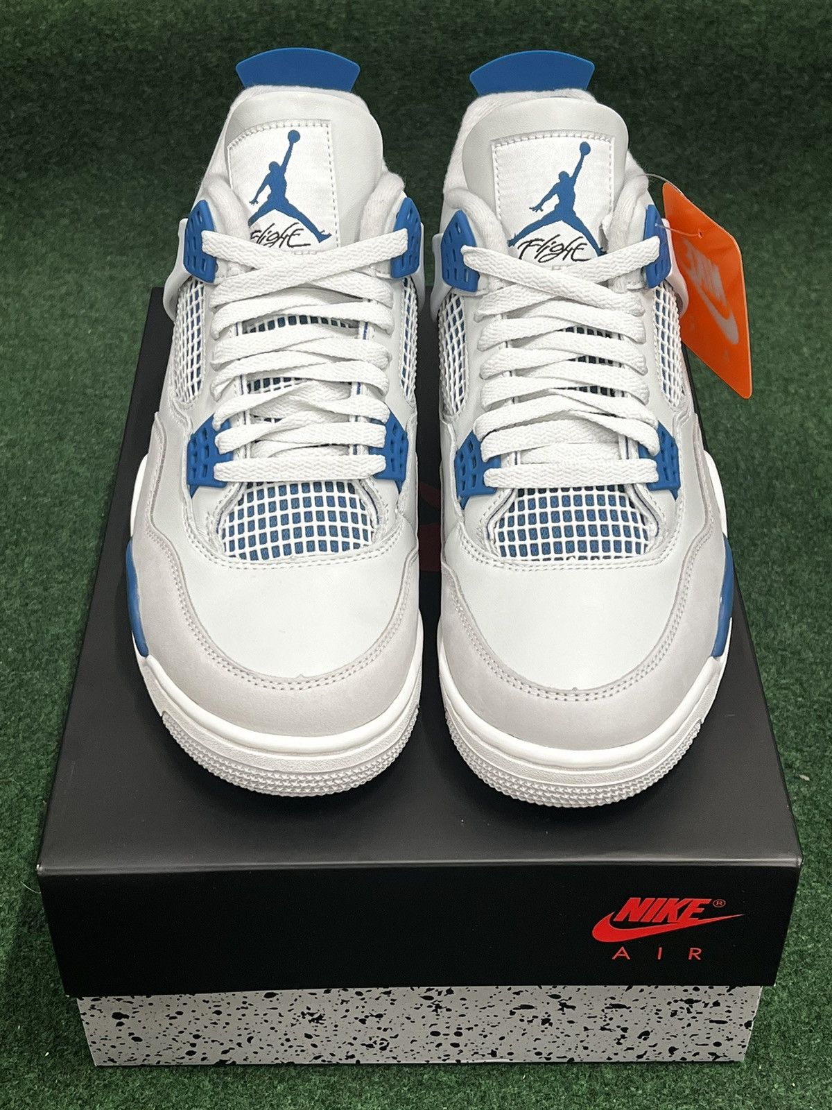 Jordan Brand Air Jordan 4 Retro Military Blue Size US 9 / EU 42 - 2 Thumbnail