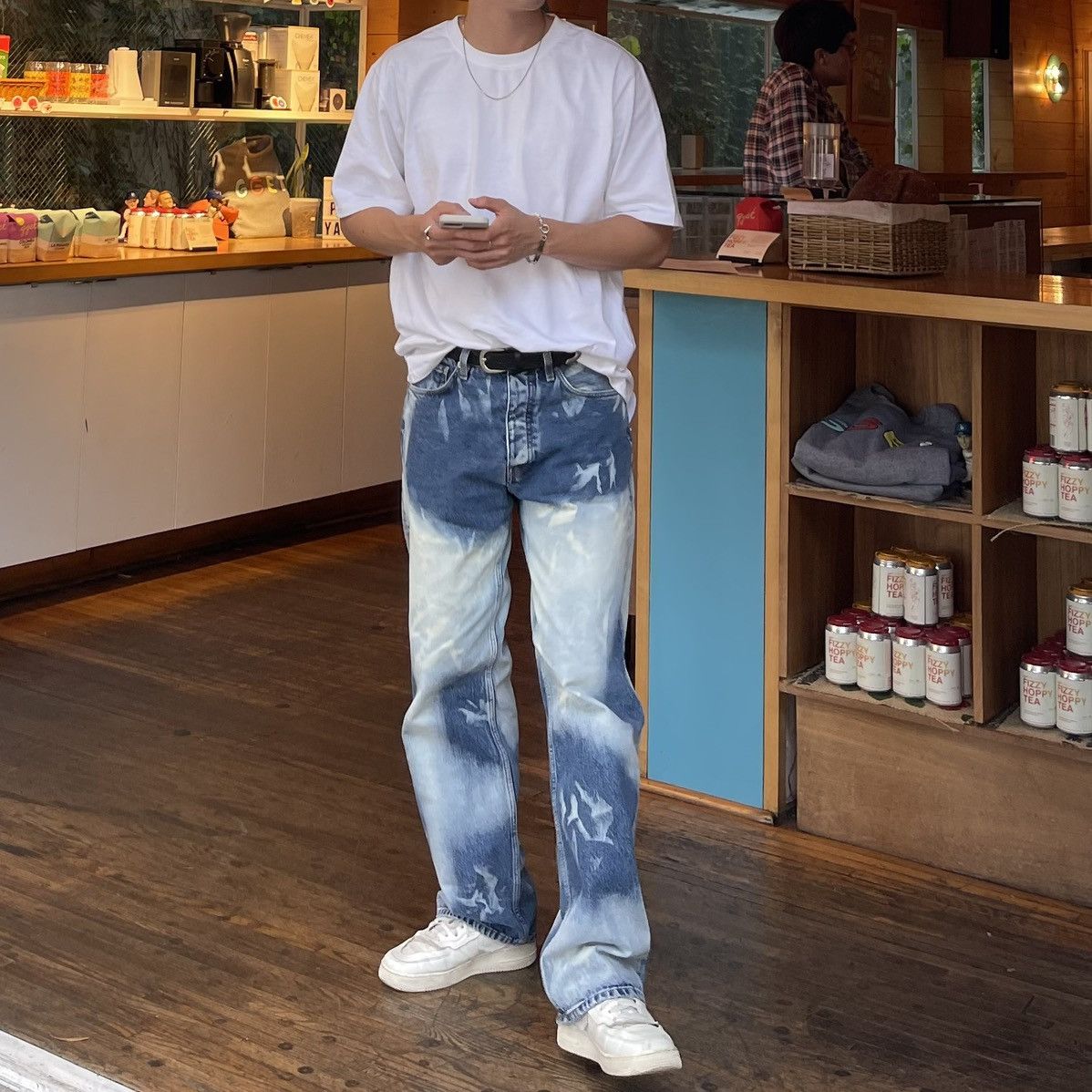 Sunflower Sunflower Loose Fit Bleached Splash Jeans Size US 32 / EU 48 - 1 Thumbnail