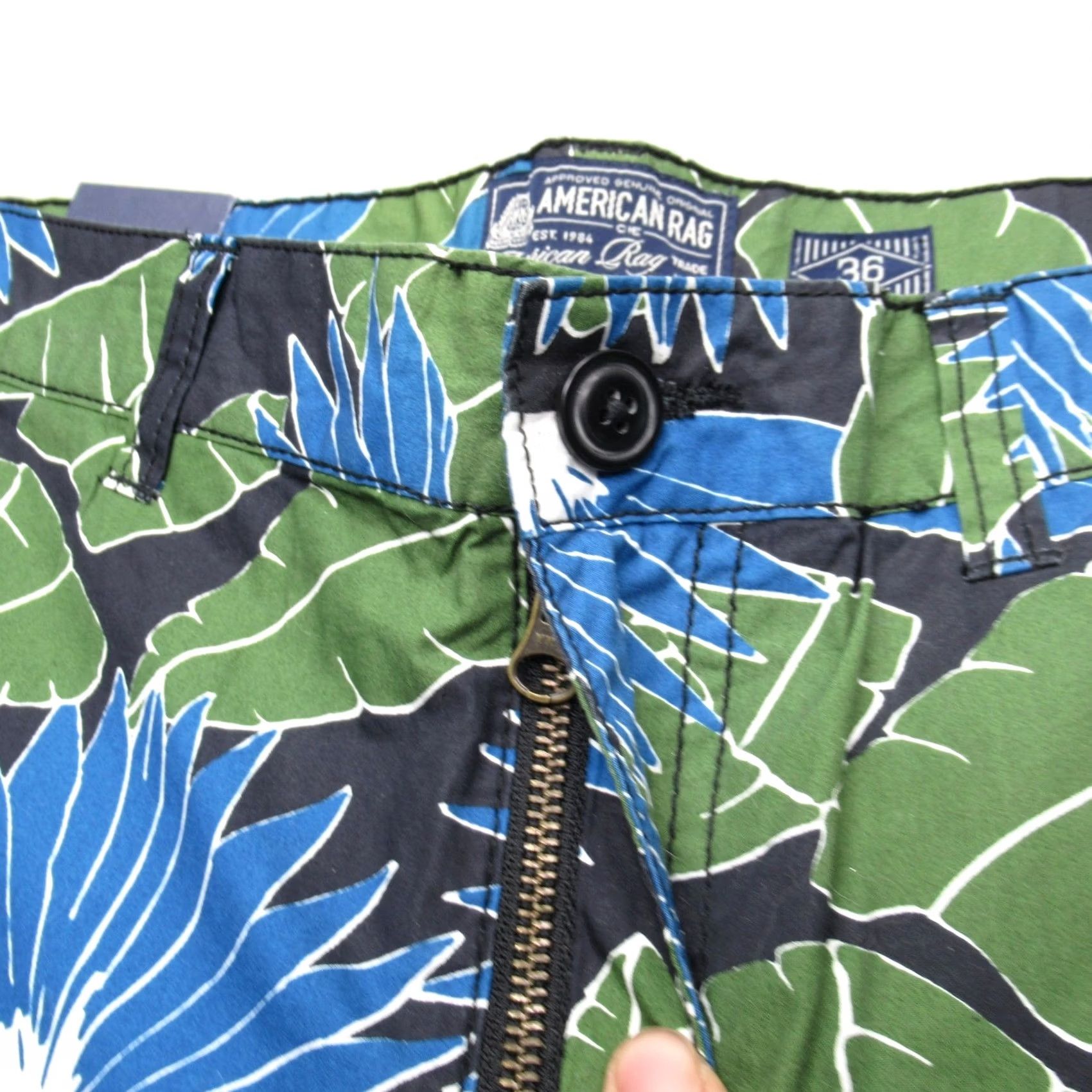 Vintage Board Shorts Mens 38 Green Blue Tropical Floral Slim Fit Above Knee NWT Size US 38 / EU 54 - 7 Thumbnail