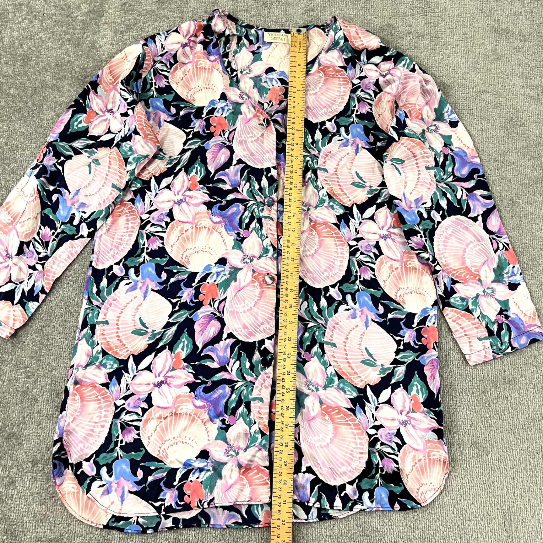 Victoria's Secret Victoria's Secret Shirt Women Medium Silk Floral Shell Tunic Lingerie Nightgown Multicolor V-Neck Button-Up Womens Size M / US 6-8 / IT 42-44 - 3 Thumbnail