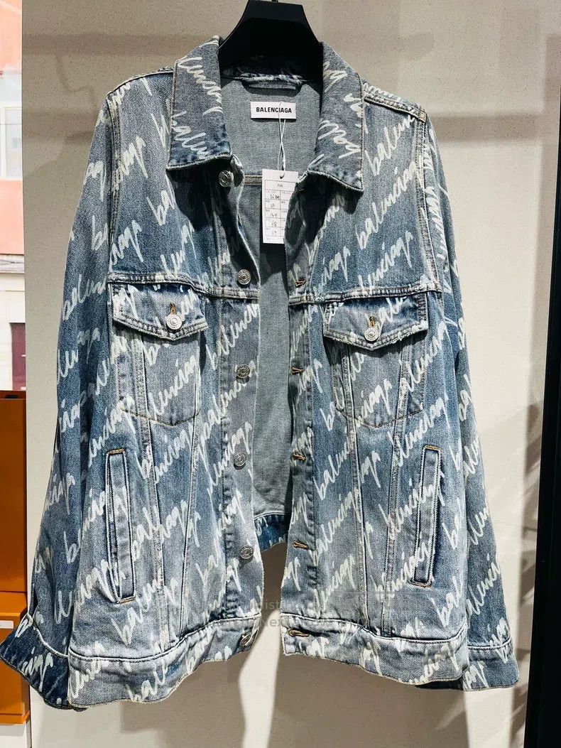 Balenciaga Balenciaga Logo print denim jacket Size XS / US 0-2 / IT 36-38 - 1 Thumbnail