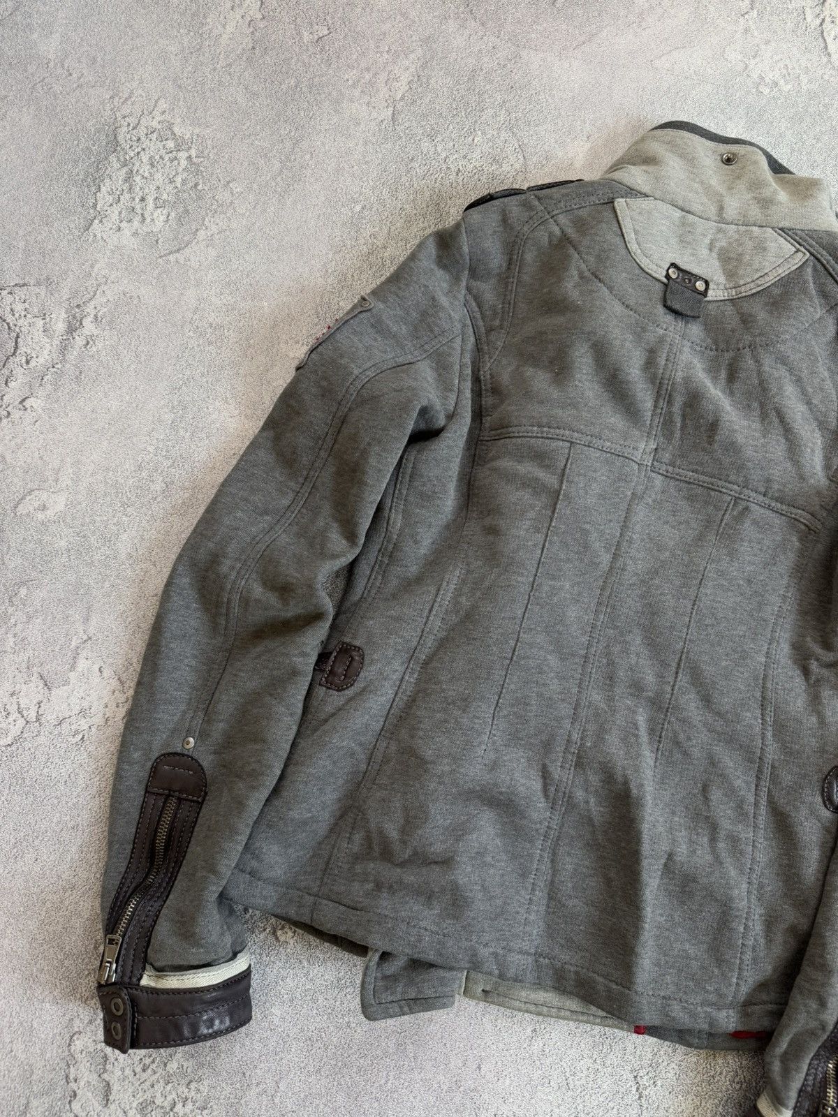 Aeronautica Militare Aeronautica Militare 40size zip sweatshirt jacket sweater Size S / US 4 / IT 40 - 18 Thumbnail