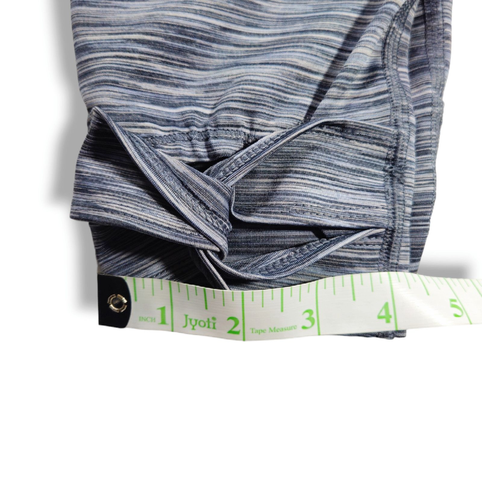 Old Navy EUC Old Navy Active Go-Dry Twist-Hem Leggings Sz. L [12-14] Size 34" / US 12 / IT 48 - 10 Thumbnail