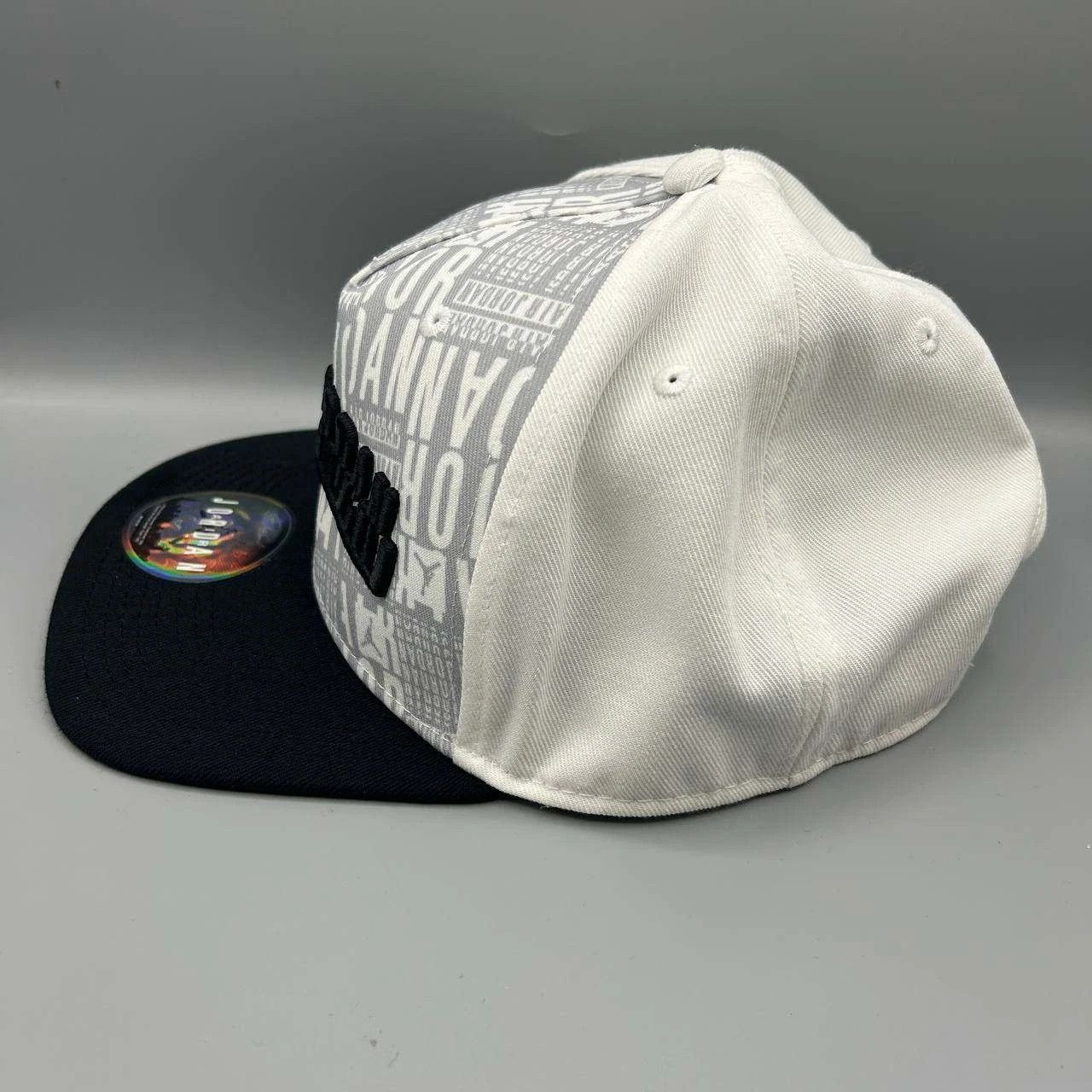 Jordan Brand Air Jordan Hat Men Embroidered Logo Jumpman Snap Back Cap Size ONE SIZE - 4 Thumbnail