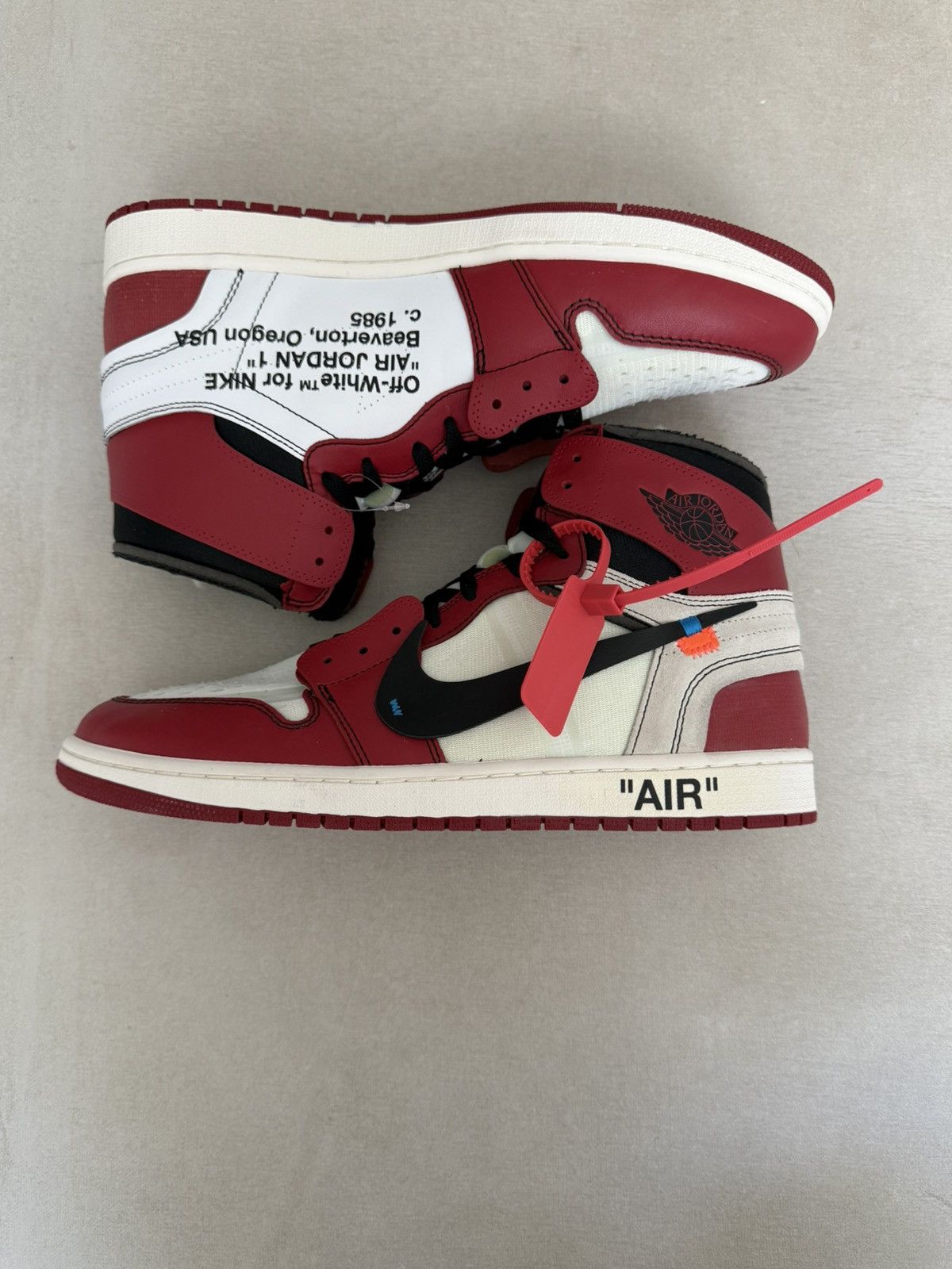 Jordan Brand × Off-White Off-White x Air Jordan 1 Chicago Size 14 Excellent Condition Size US 14 / EU 47 - 1 Thumbnail