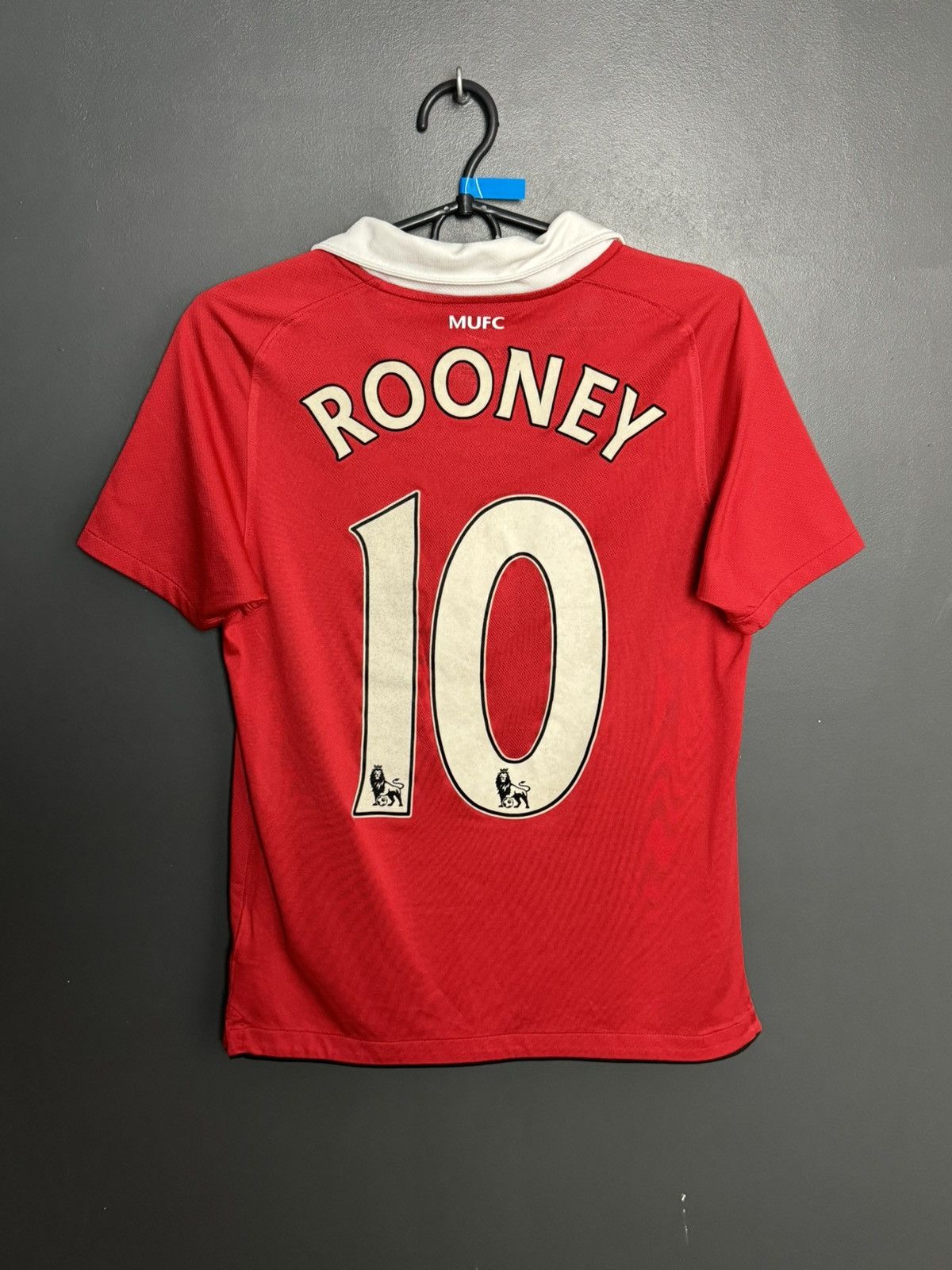 Nike KIDS Manchester United 10/11 Rooney Football Jersey T-Shirt Size US XS / EU 42 / 0 - 1 Thumbnail