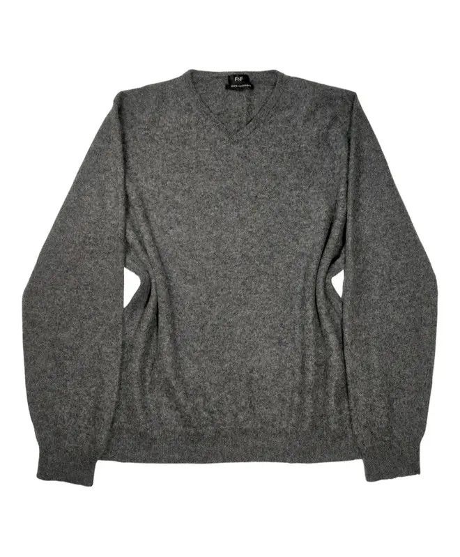 image of Vintage 100% Cashmere Sweater Jumper V-Neck Gray Luxury Soft in Grey, Women's (Size Large)