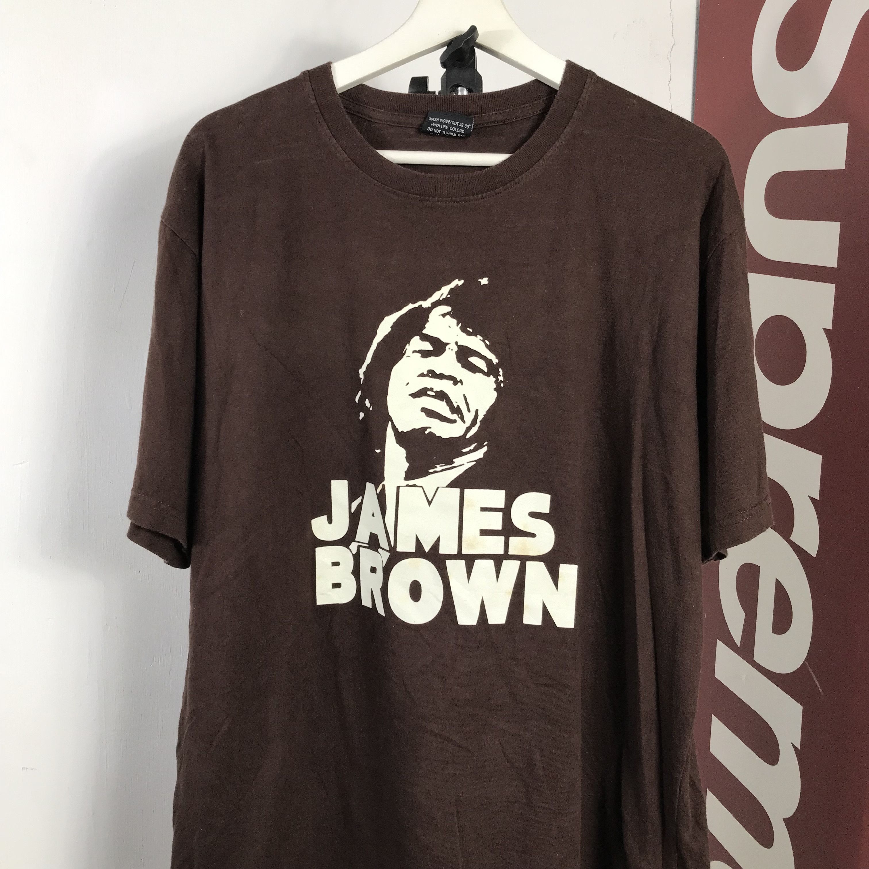 Rap Tees 90s James Brown im black and im proud T-Shirt Size US XL / EU 56 / 4 - 2 Thumbnail