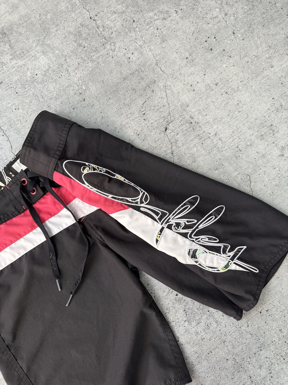 Oakley Oakley Surf Shorts Big Logo Size US 30 / EU 46 - 3 Thumbnail