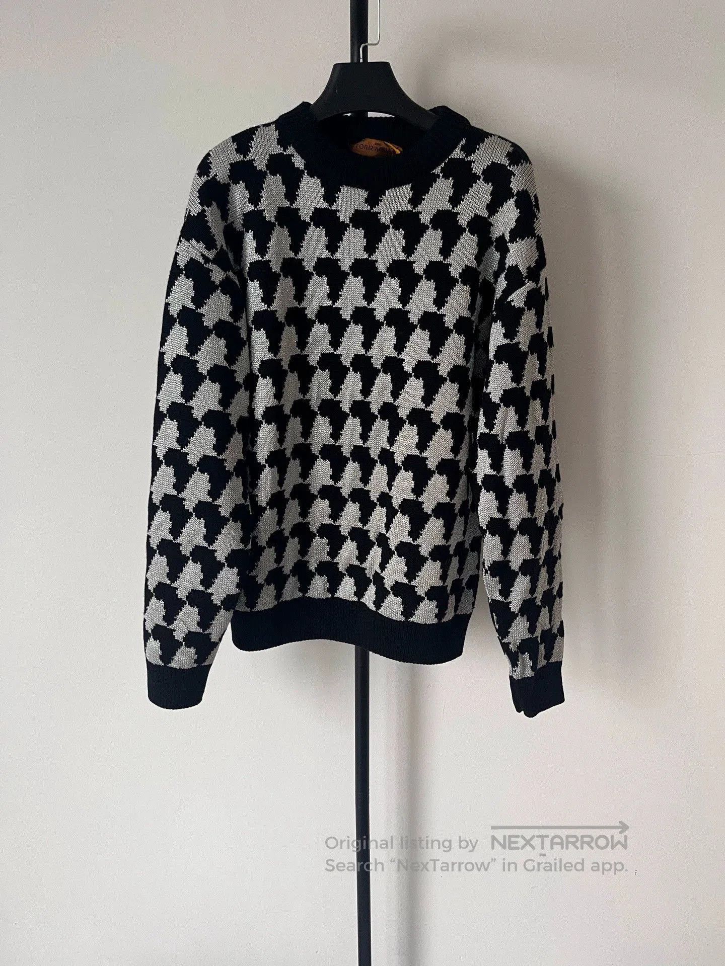 Louis Vuitton Louis Vuitton Wool Crewneck Sweater Men. Size US S / EU 44-46 / 1 - 1 Thumbnail