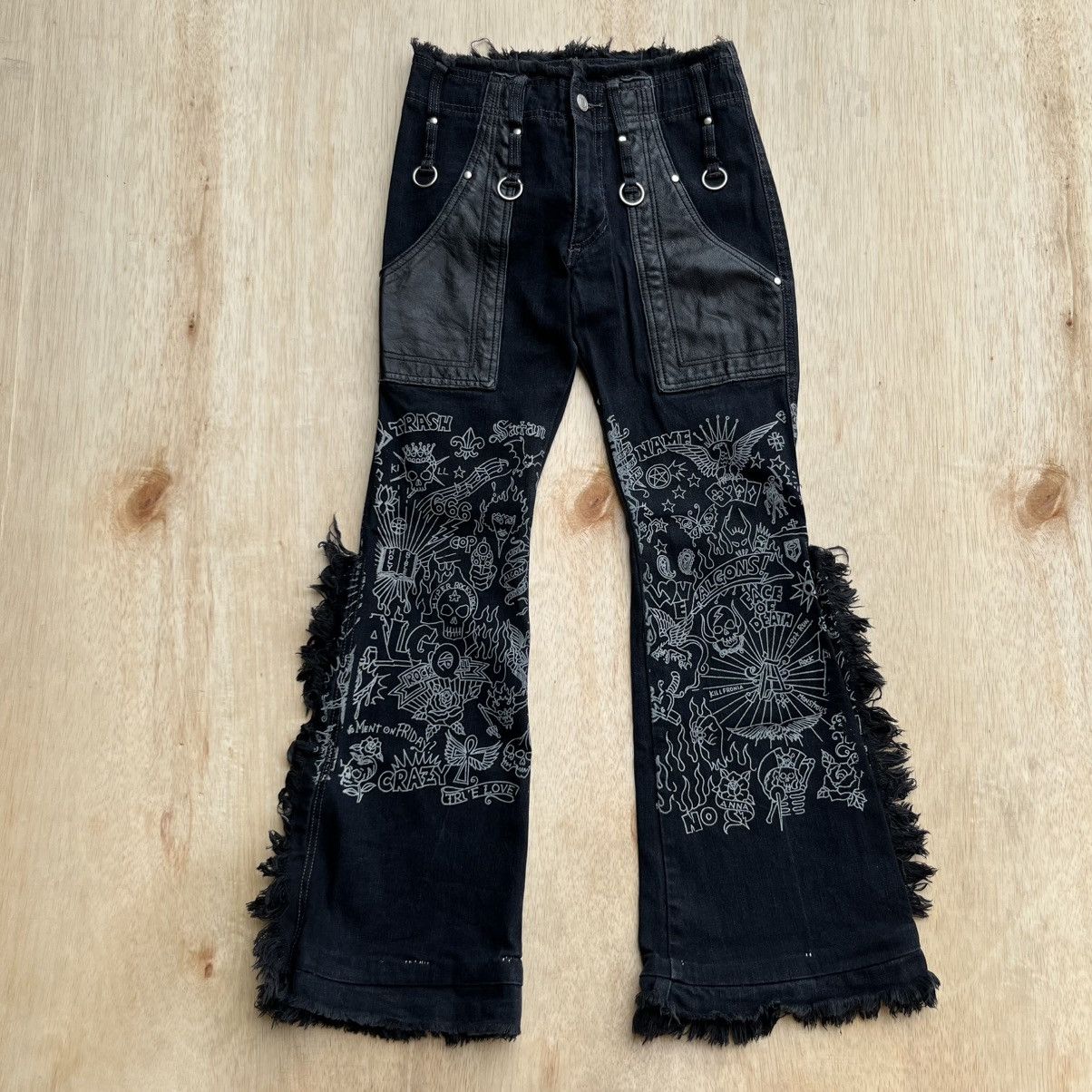 Tornado Mart ALGONQUINS JAPANESE BRAND BONDAGE Y2K MAD PUNK FLARED DENIM Size 27" / US 4 / IT 40 - 1 Thumbnail