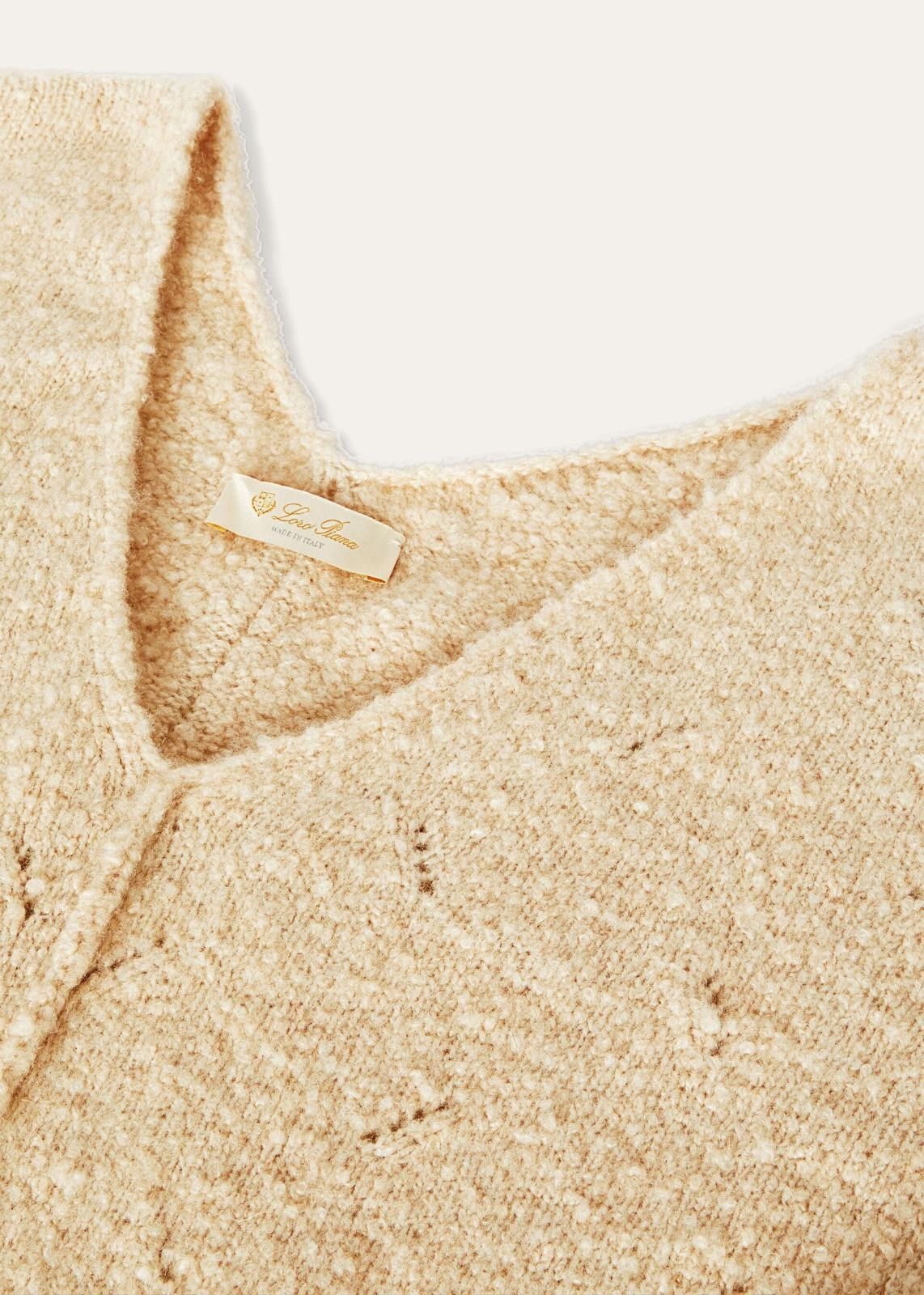 Loro Piana o1srvl11e1024 Cocooning Deep V Cashmere Sweater in Beige Size XL / US 12-14 / IT 48-50 - 3 Thumbnail