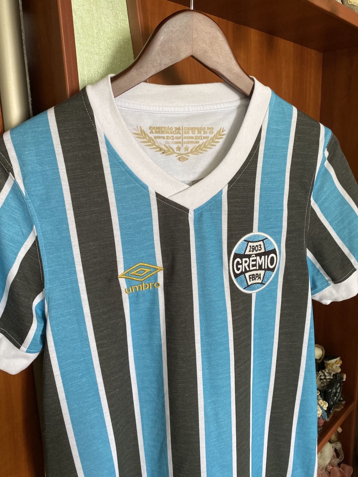 Umbro Official Umbro Gremio 1983 Retro # 7 Jersey Football Soccer Size US S / EU 44-46 / 1 - 4 Thumbnail