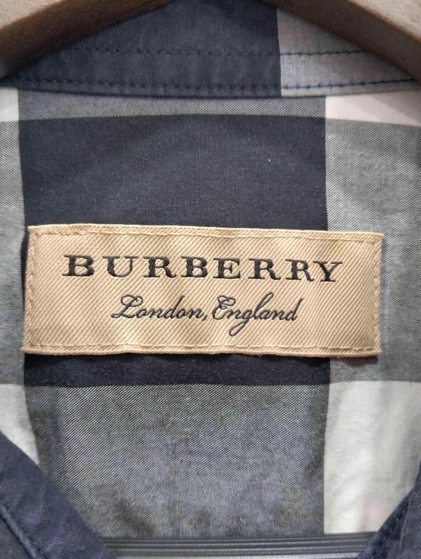 Burberry Burberry Check Short-Sleeve Shirt S Size US S / EU 44-46 / 1 - 3 Thumbnail